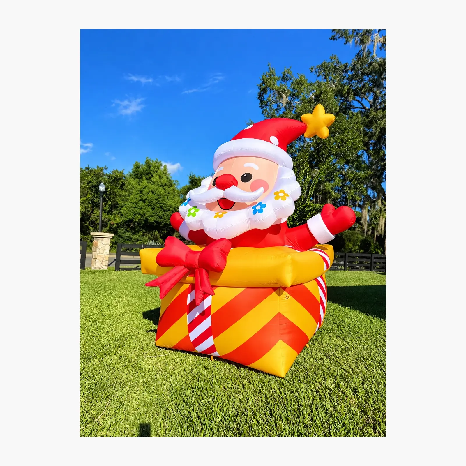 FLEXGEAR_Santa_Gift_Box_Ecommerce_1600.webp