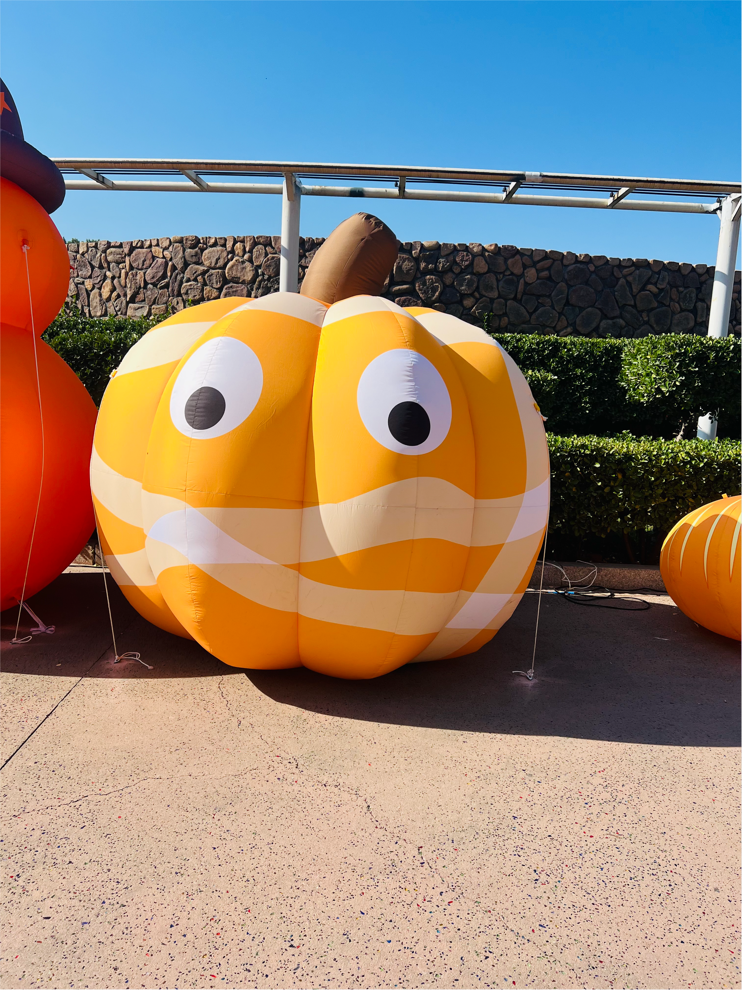 Customized inflatable models in cartoon style