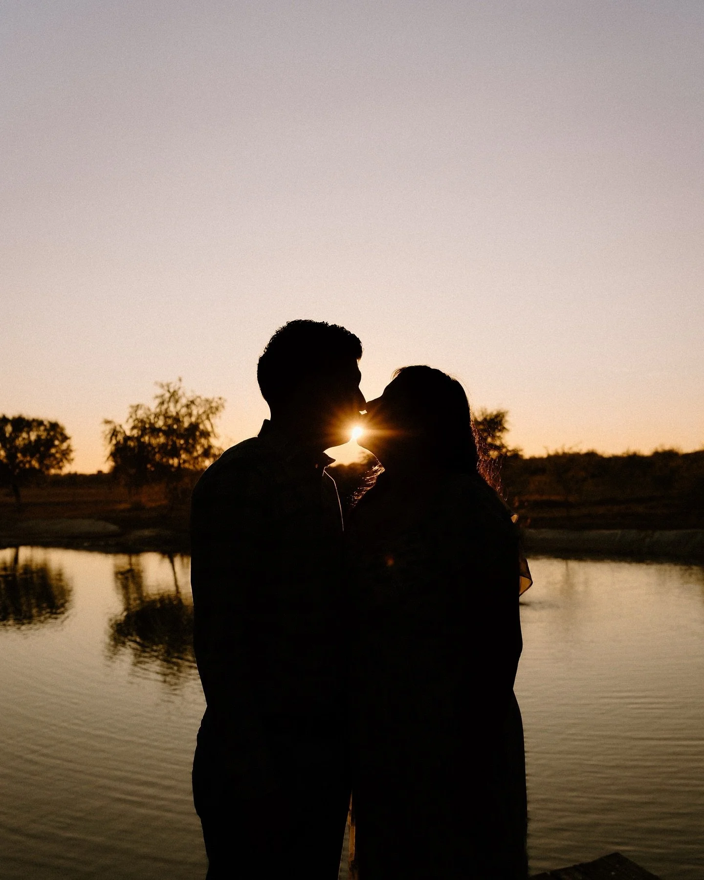 Love looks even better when it feels like you.
This engagement session took us to Mexico, and we&rsquo;d go again in a heartbeat.
We&rsquo;re grateful for every story we&rsquo;re trusted with and for the moments we get to document along the way, wher