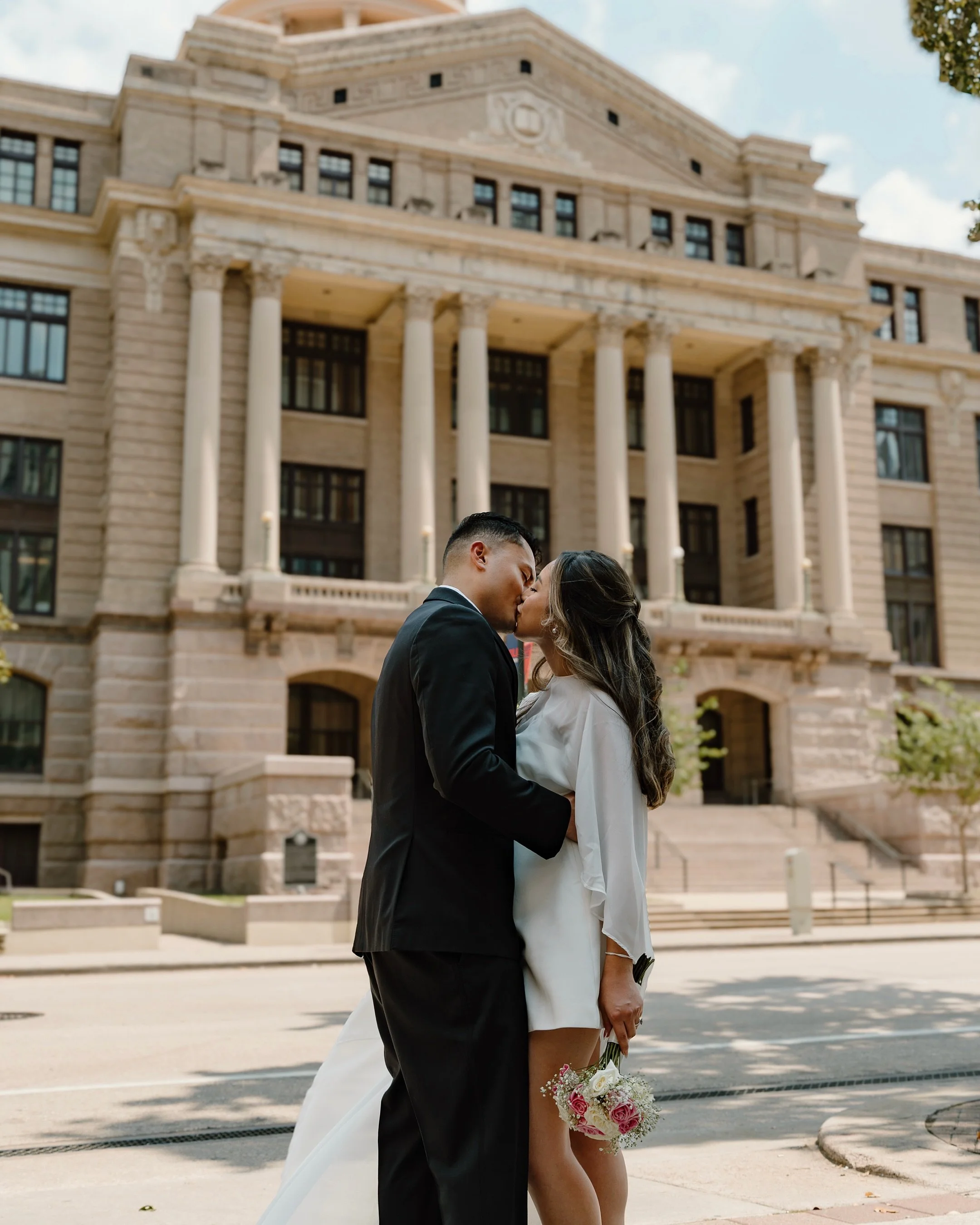 Briana &amp; Jesse 🤍

Just married at the 1910 Harris County Courthouse in Houston. A sweet, intimate courthouse elopement and the beginning of forever for these two.

Simple, romantic, and so them.

#HoustonCourthouseWedding #1910HarrisCountyCourth
