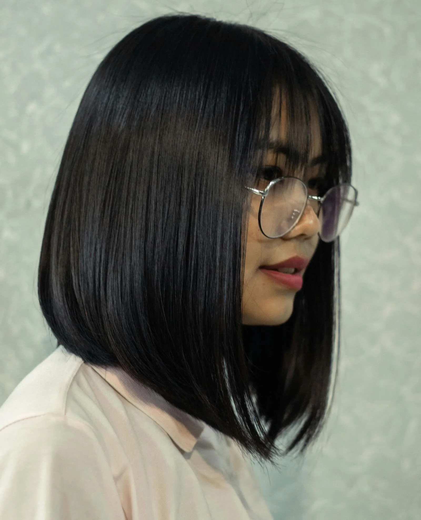 The Fine Line Between “Fresh” and “Overdone” Hair Color