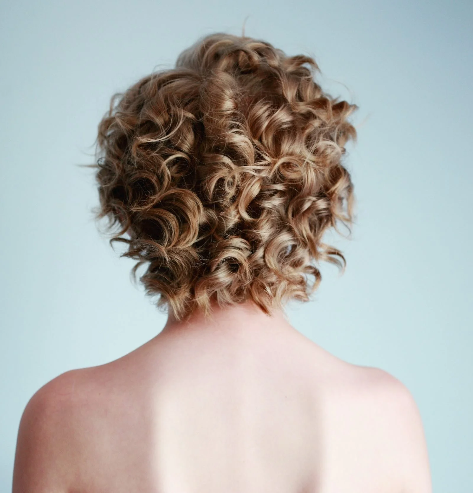The Myth of Low-Maintenance Hair Color (and What Actually Holds Up Over Time)