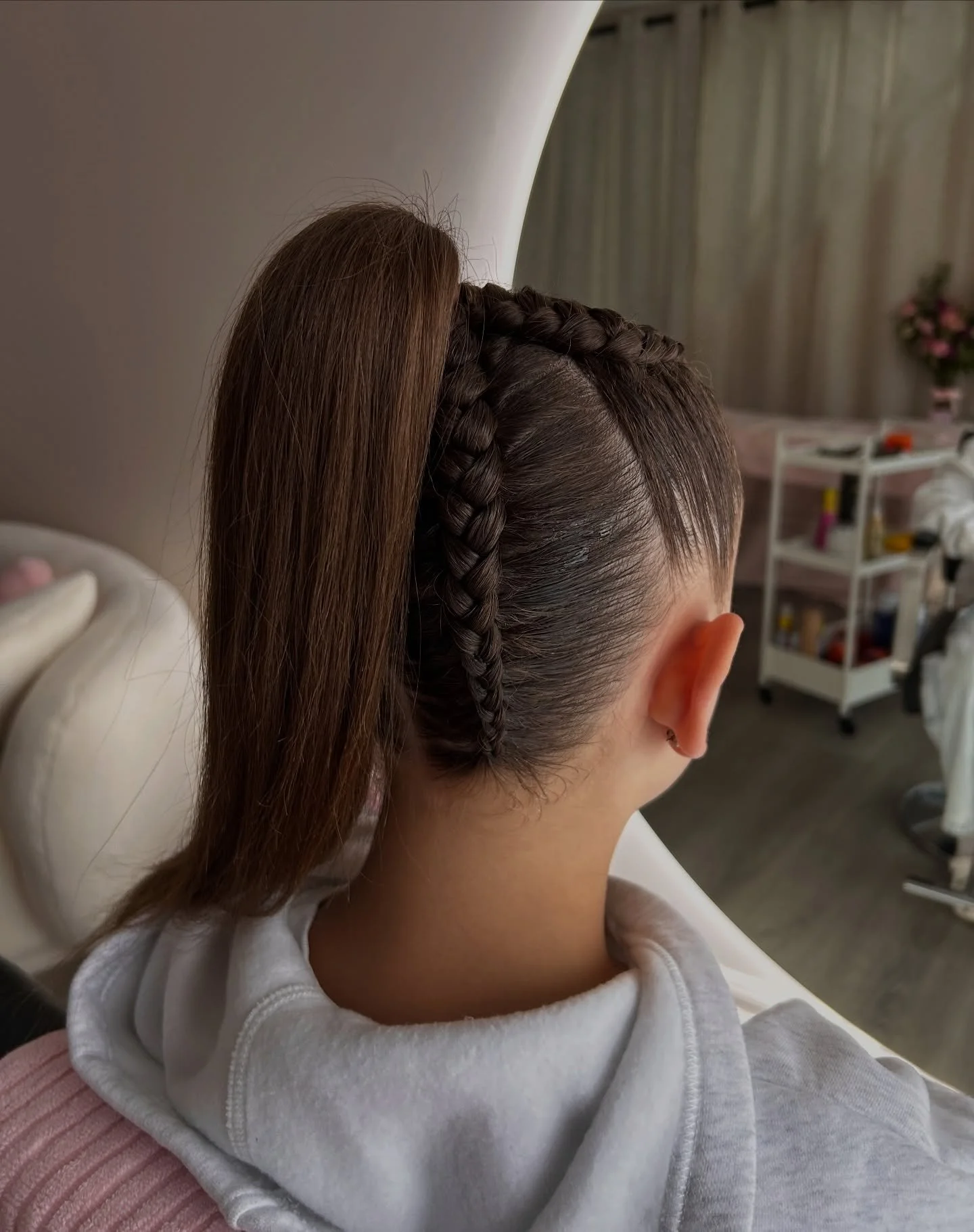 Alannah&rsquo;s first &lsquo;The Alannah&rsquo; of 2026! 🌟

✨ &lsquo;The Alannah&rsquo; (Two Top, Two Underneath)
☁️ Gregory Hills, NSW

Prior to booking please visit www.madsbeautybar.com 

Find all availability and reviews on our online platform, 