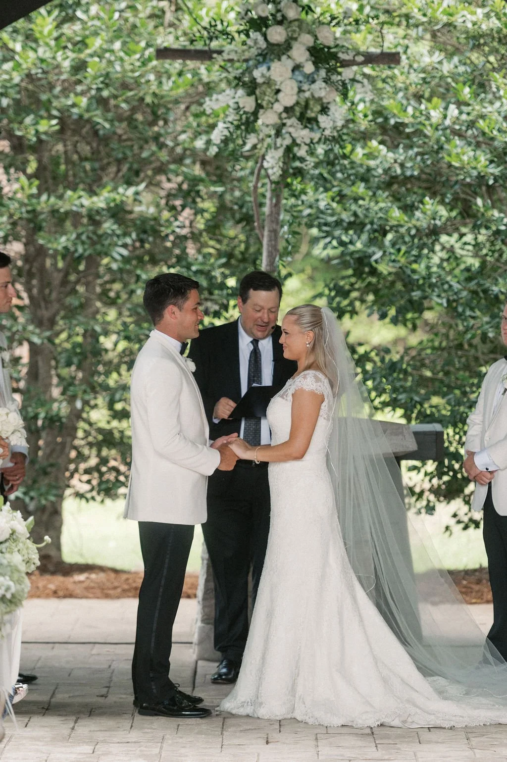 E+C.Ceremony-100.jpg