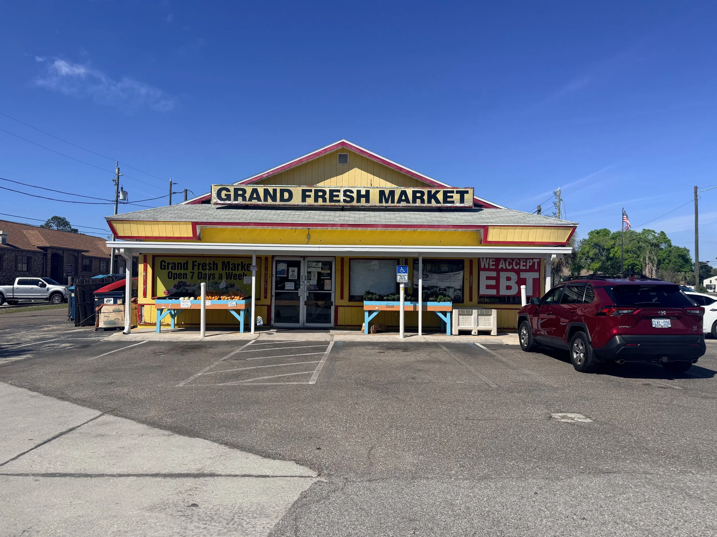 Local Business Spotlight: Grand Fresh Market — A Hidden Gem Near Downtown New Port Richey