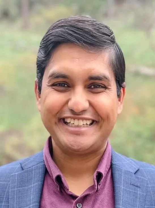 Clinical supervisor and professional consultant providing supervision and organizational support