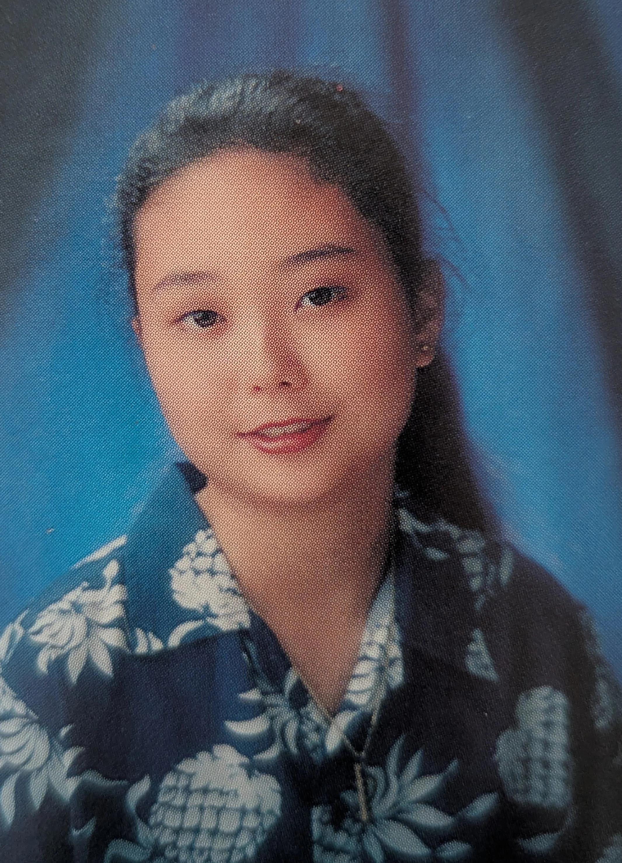 portrait_dawn-tatsuyama.jpg