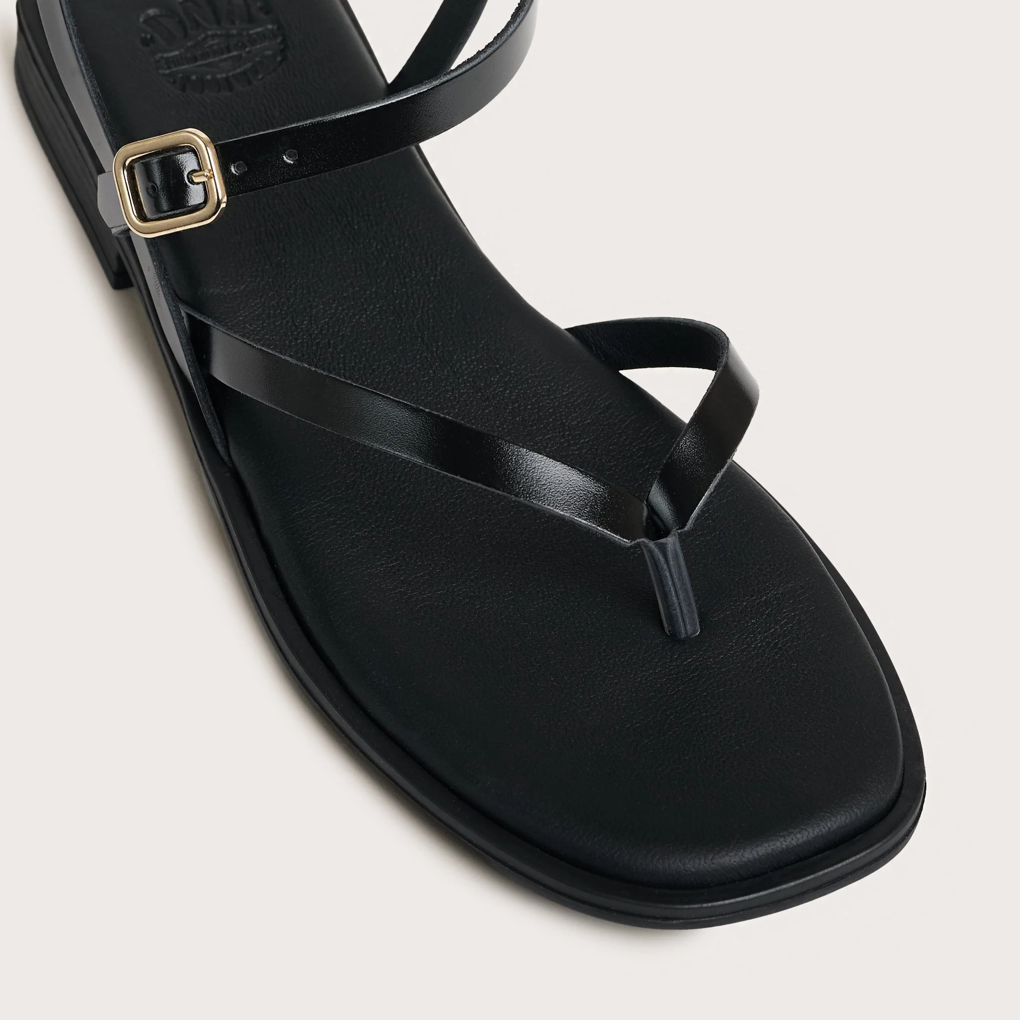 DNA RIVERCREST - BLK WOMENS8581.jpg