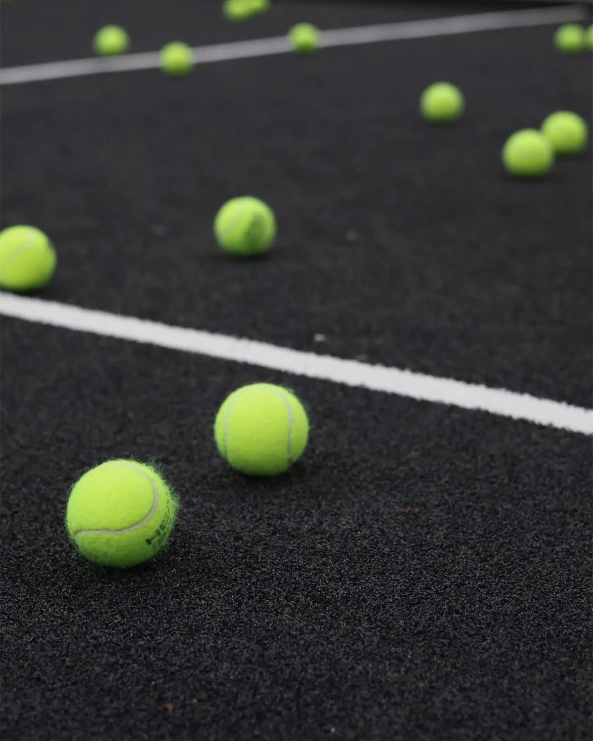 25-12-03-Padelground_1200x1500_01Artboard 8.jpg