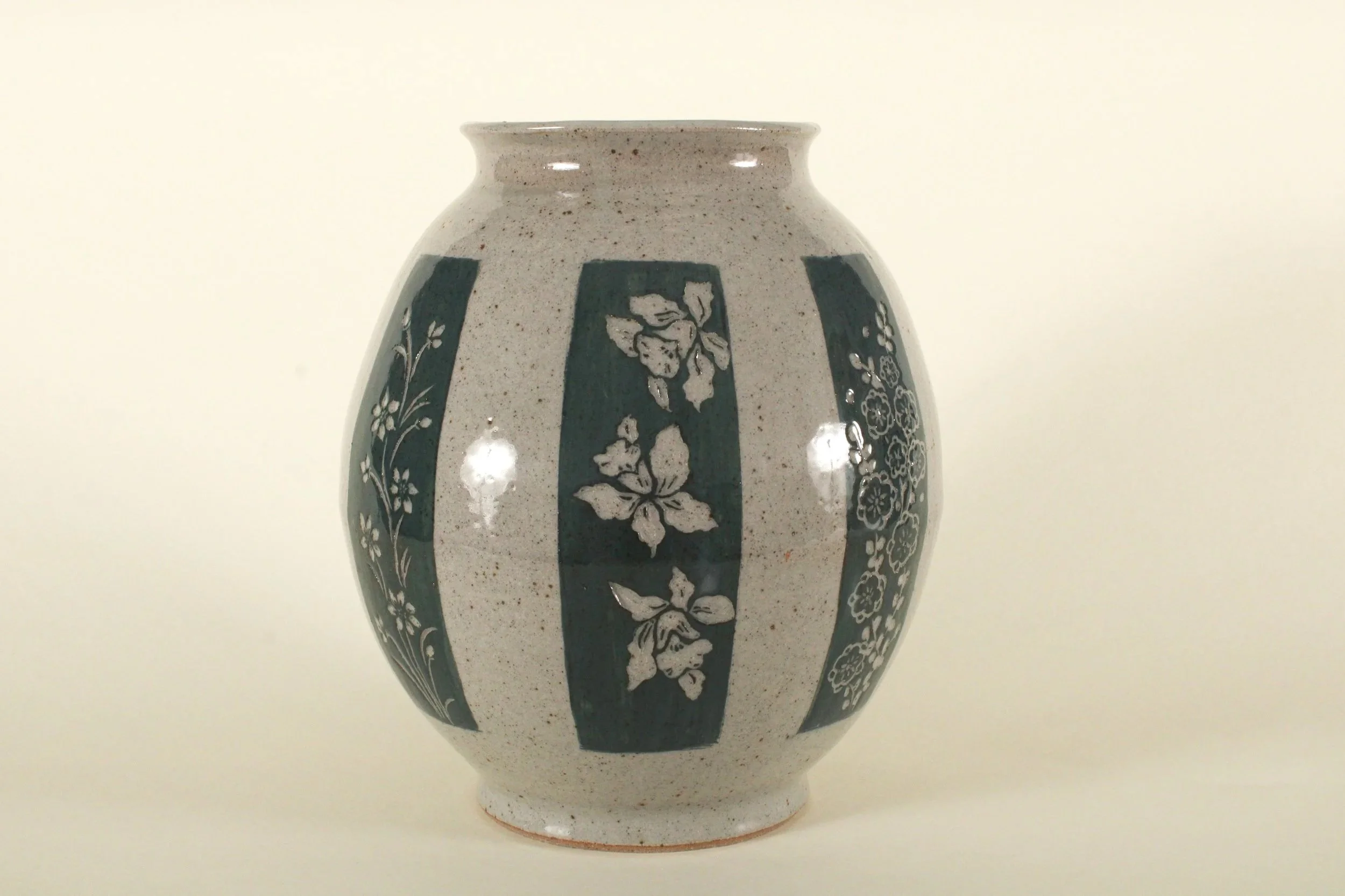 Seven Sleeves, 2026, Stoneware