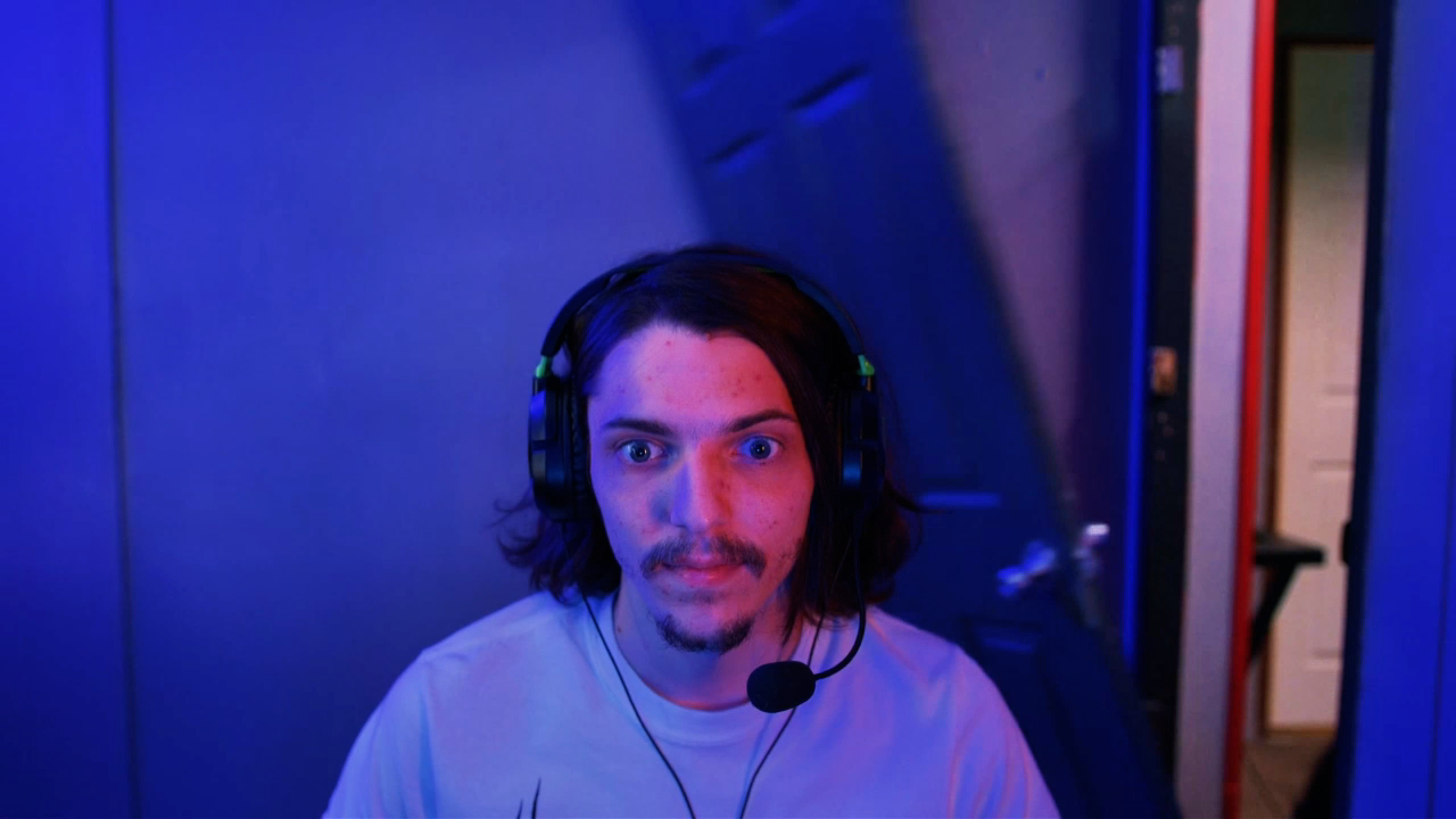 MUSIC VIDEO COVER(12).png