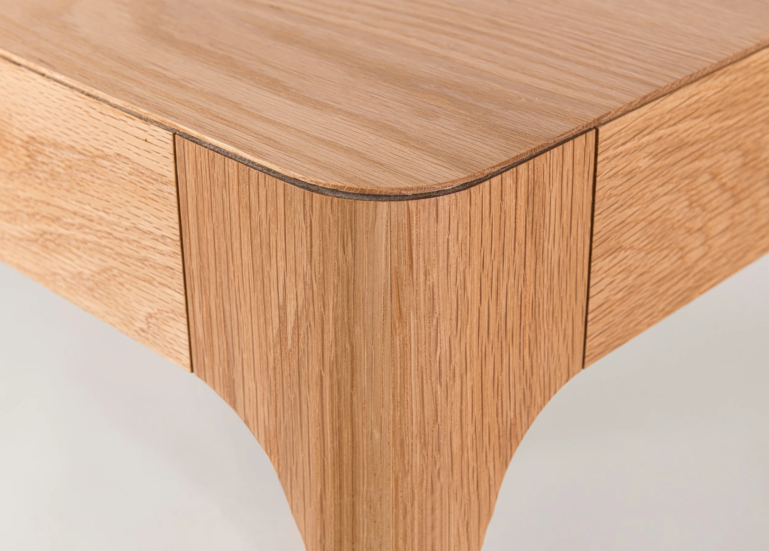 AltarDesk_LegCornerDetail.jpg