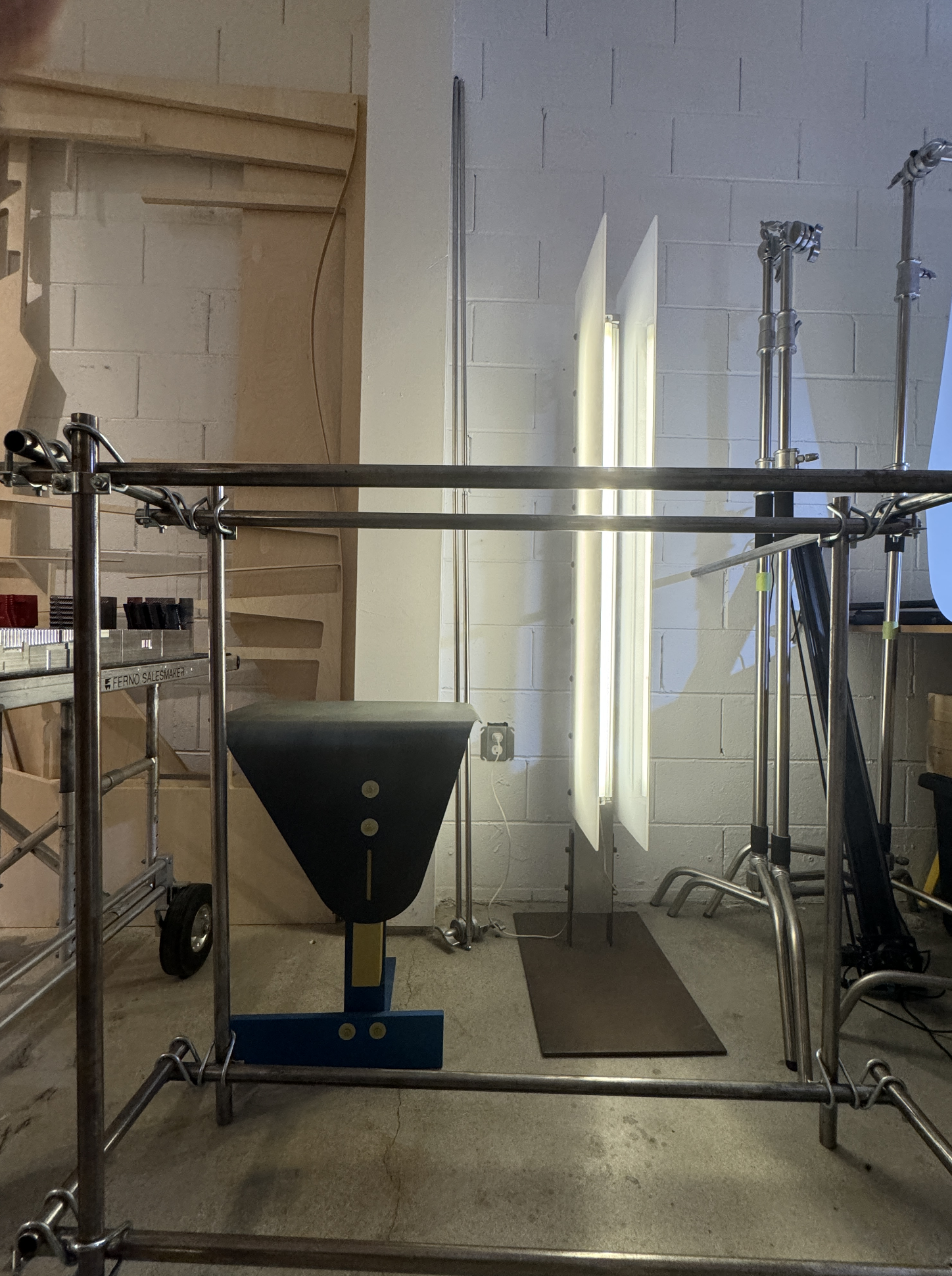 d+workshop_studio Shot.png