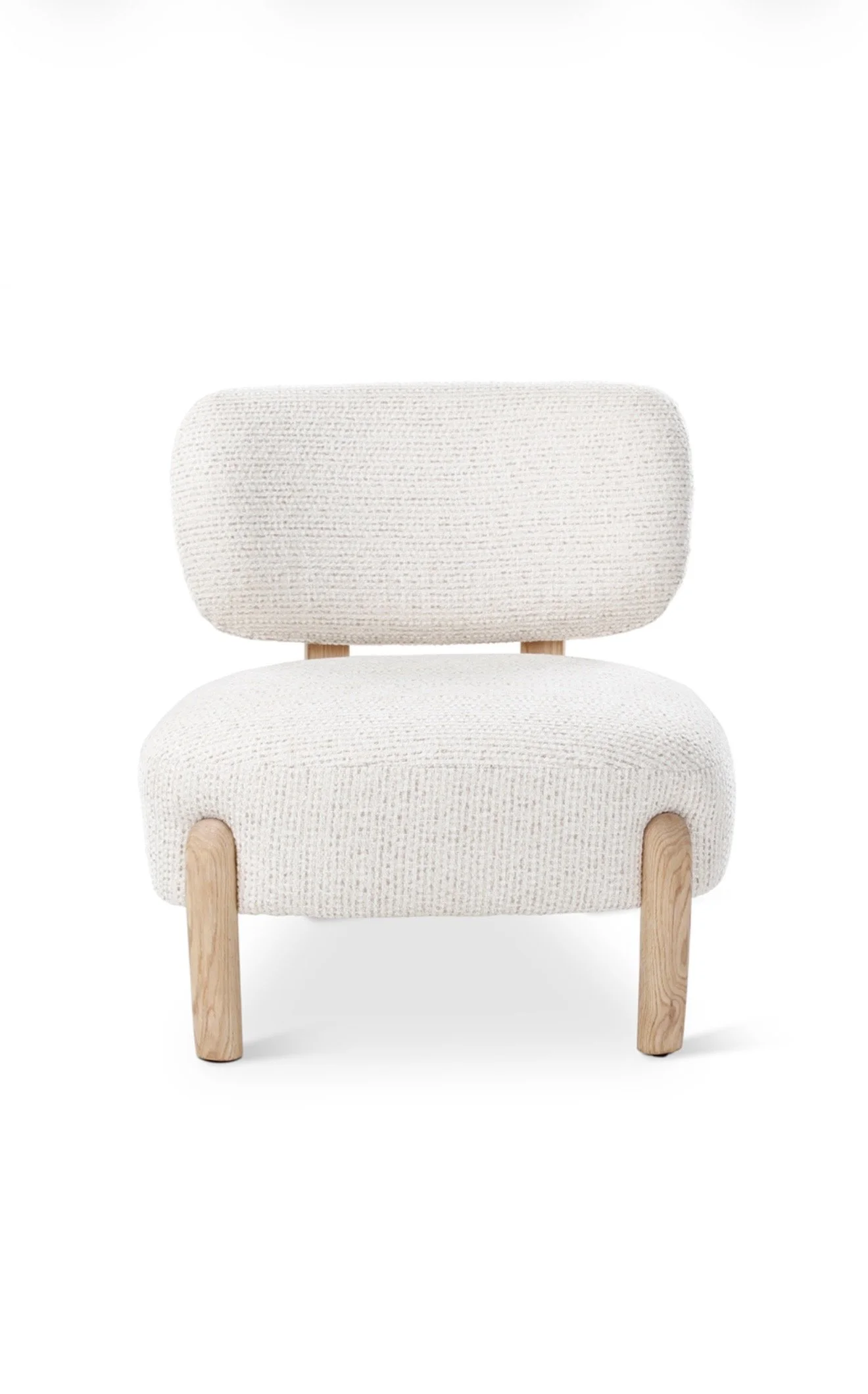 Chaise moderne avec cadre en bois clair et tissu beige crème, design épuré et confortable.