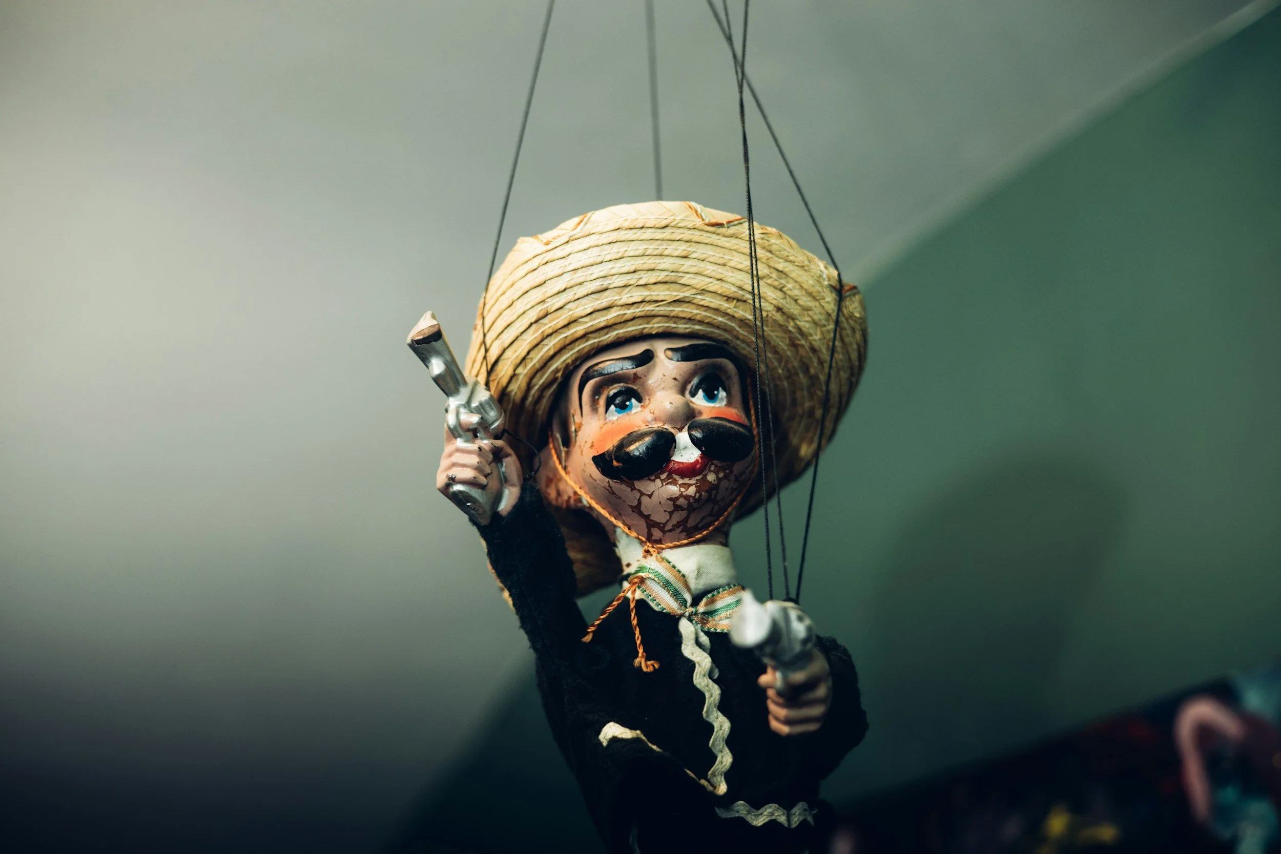 When a puppeteer is a corporation - rethinking shadow directorship