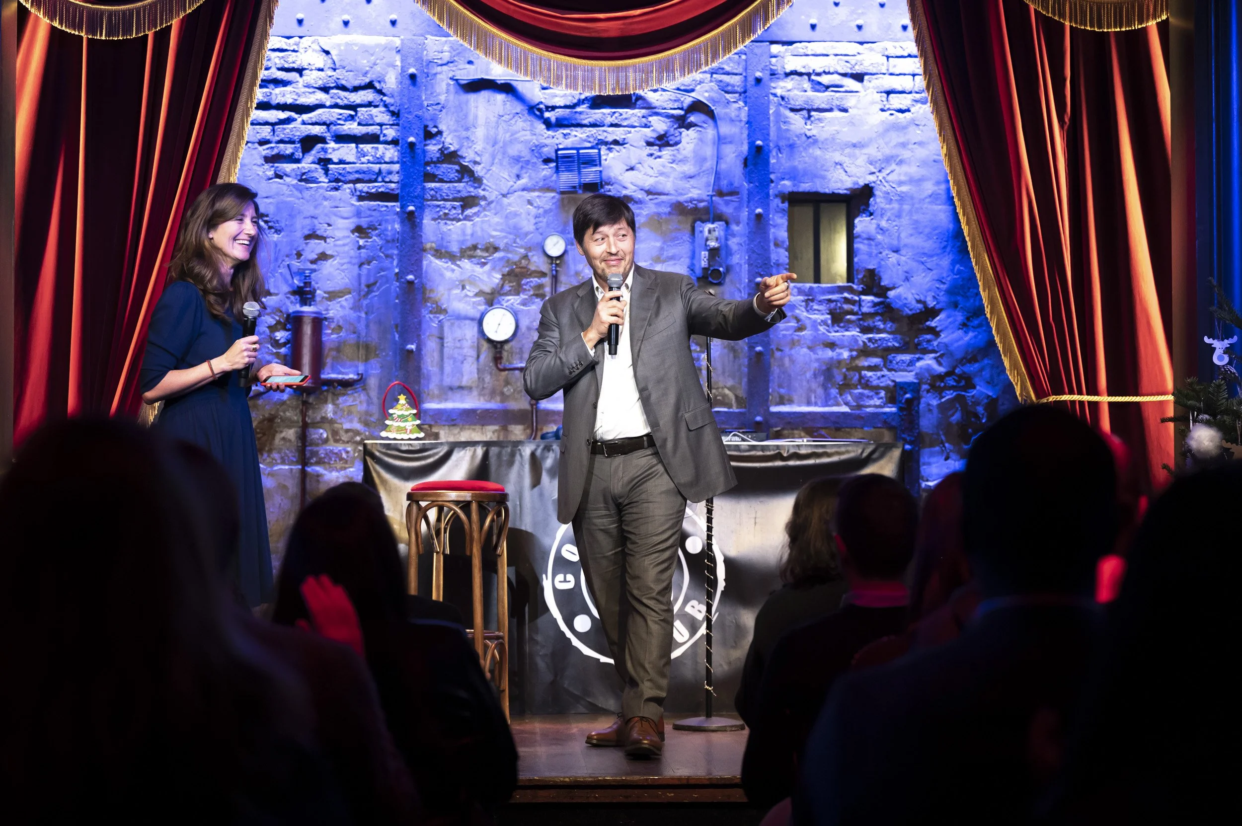 SeaBird-Noel-Comedy-Club-2022-041.jpg