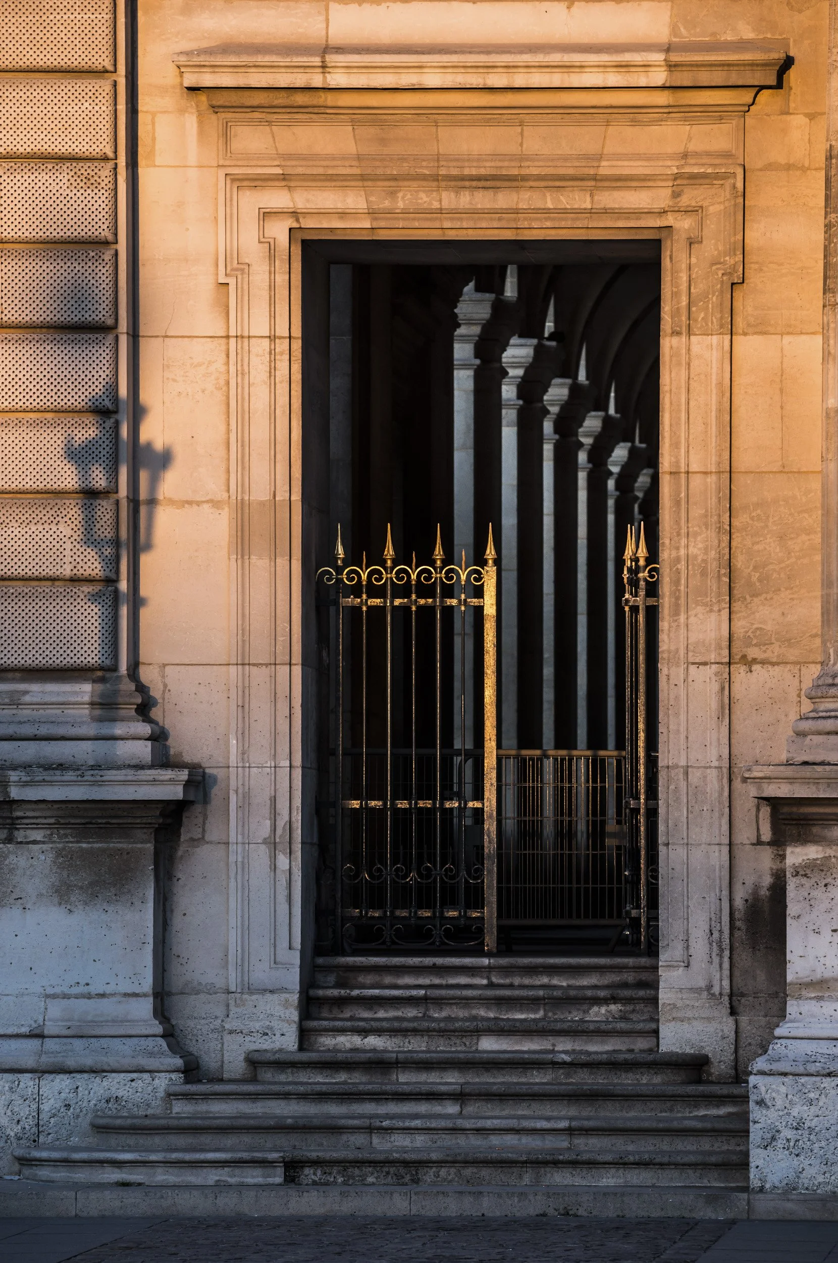 Louvre-Architecture-Exterieure-097.jpg