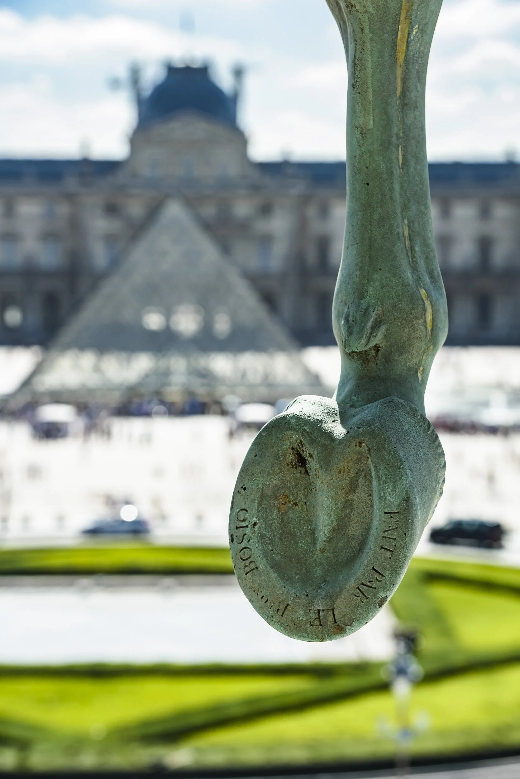 OO-Louvre-Arc-Carrousel-464.jpg