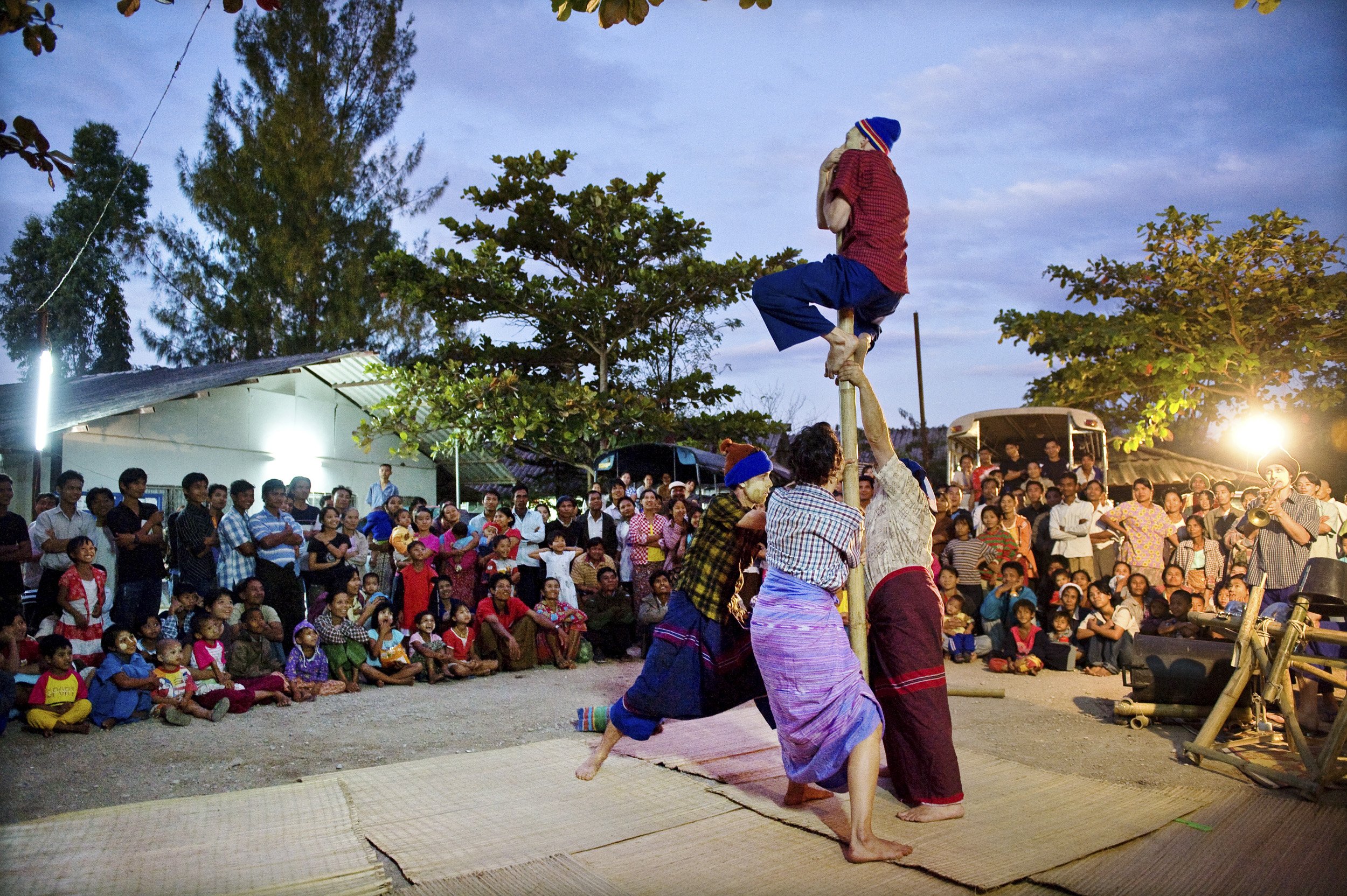 Clowns Sans Frontières - Mae Tao Clinic  - Thaïlande