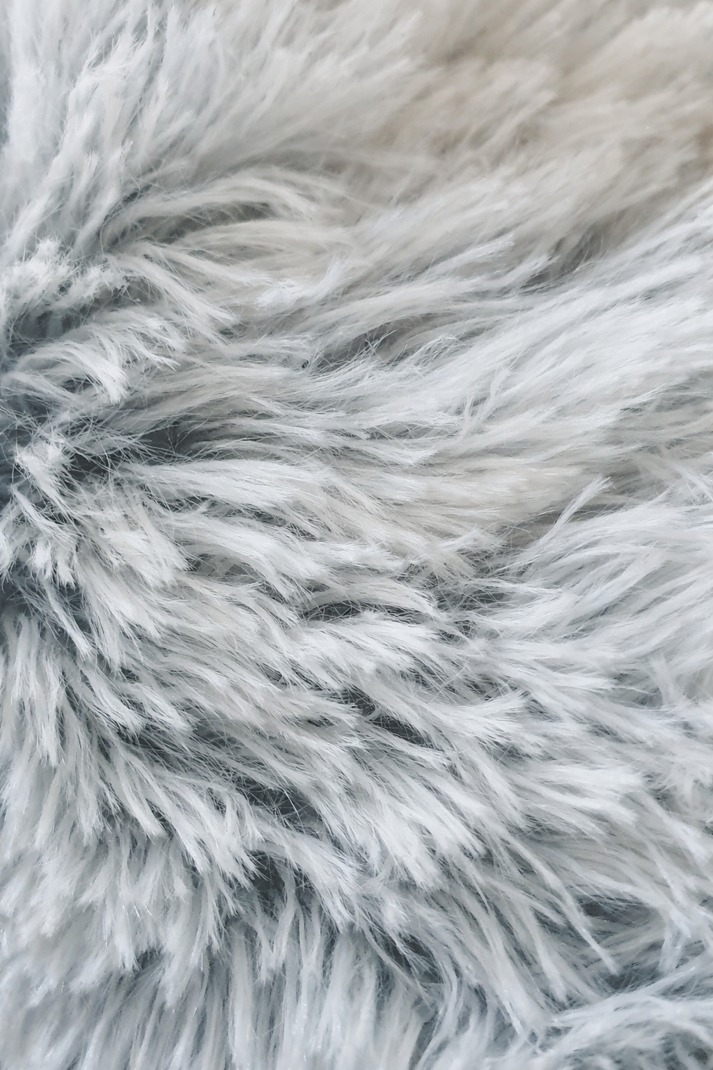 Soft plush fabric used in LUNAVA calm cat comfort pieces