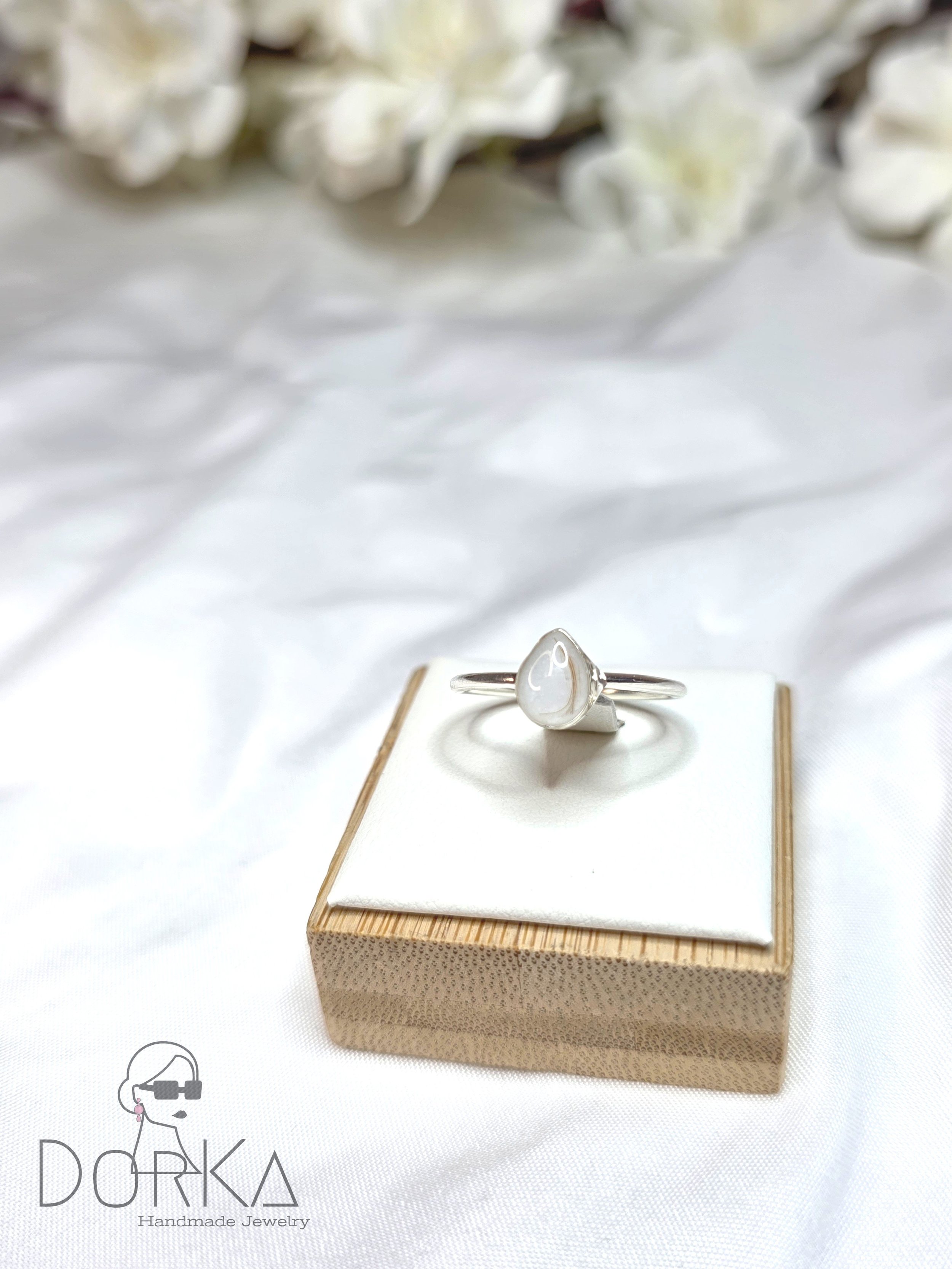 Tropfenförmiger Ring, Größentreu, mit Muttermilch und Haare