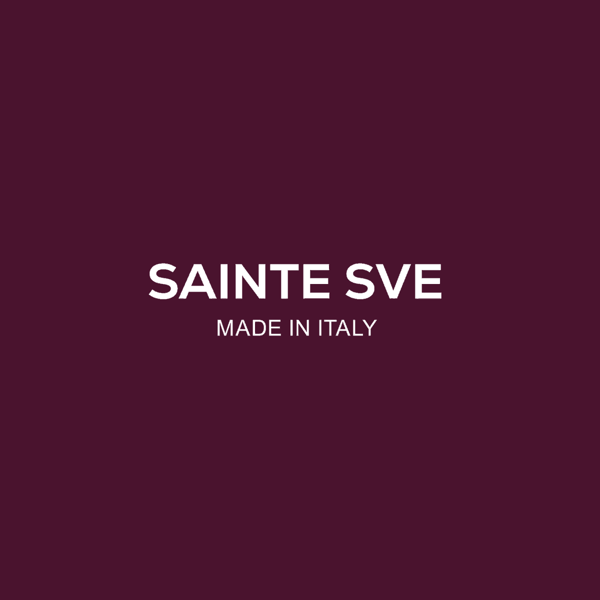 Etichetta con sfondo viola scuro, scritta bianca 'SAINTE SVE' e 'MADE IN ITALY'.