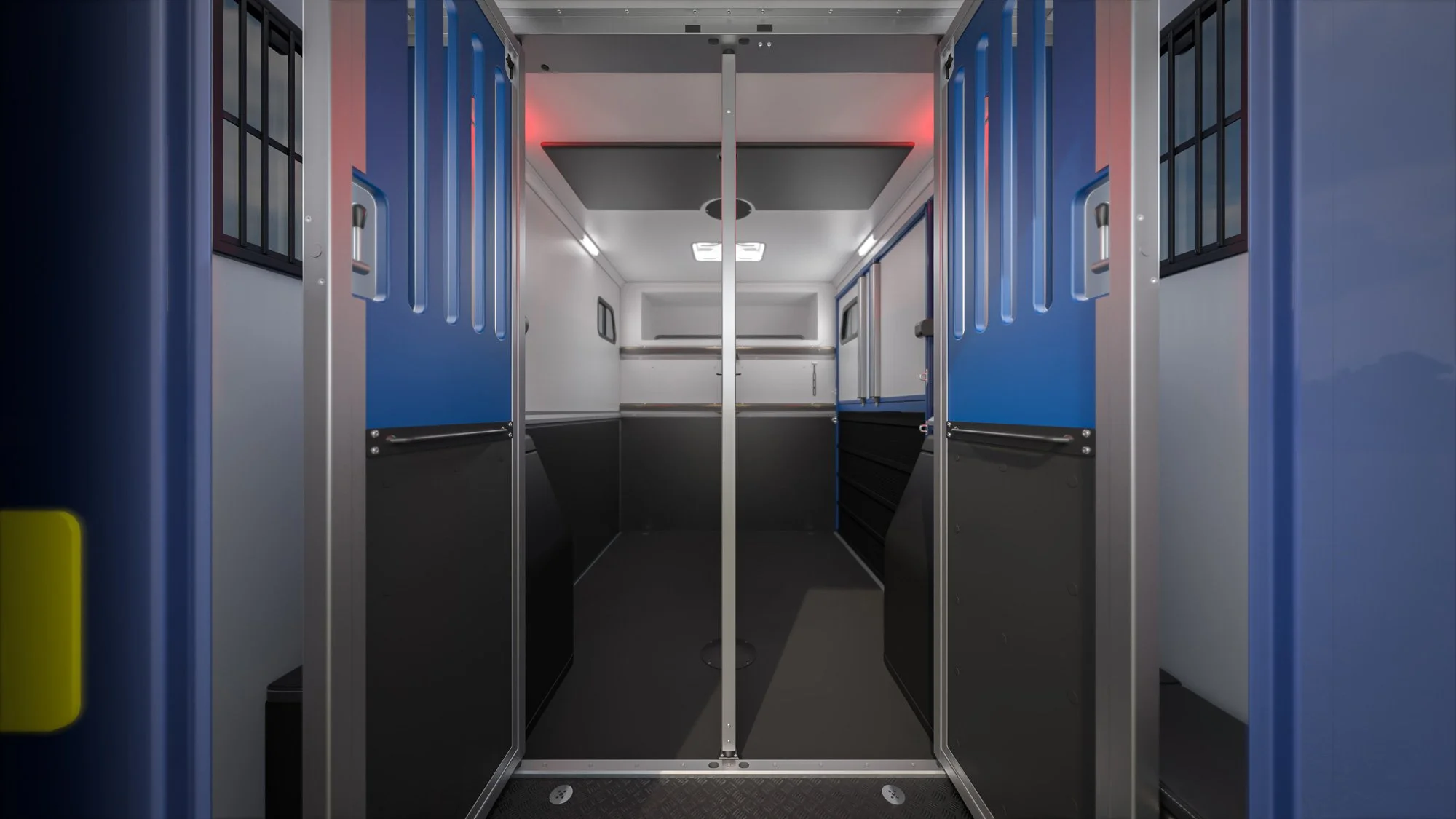 Overlander_Horsebox_interior_10b_high.jpg