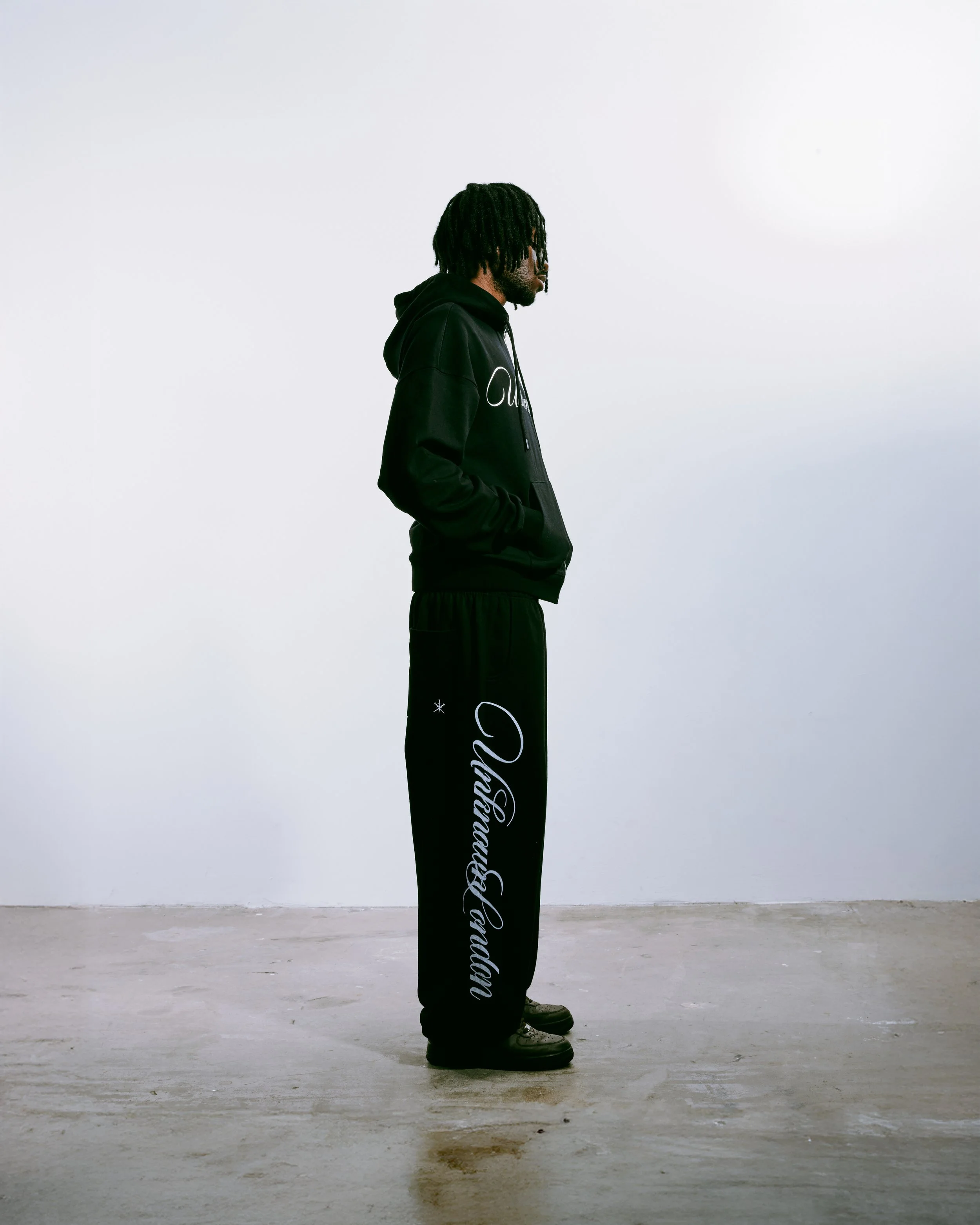 25_11_2025_unknown_london0401 copy.jpg