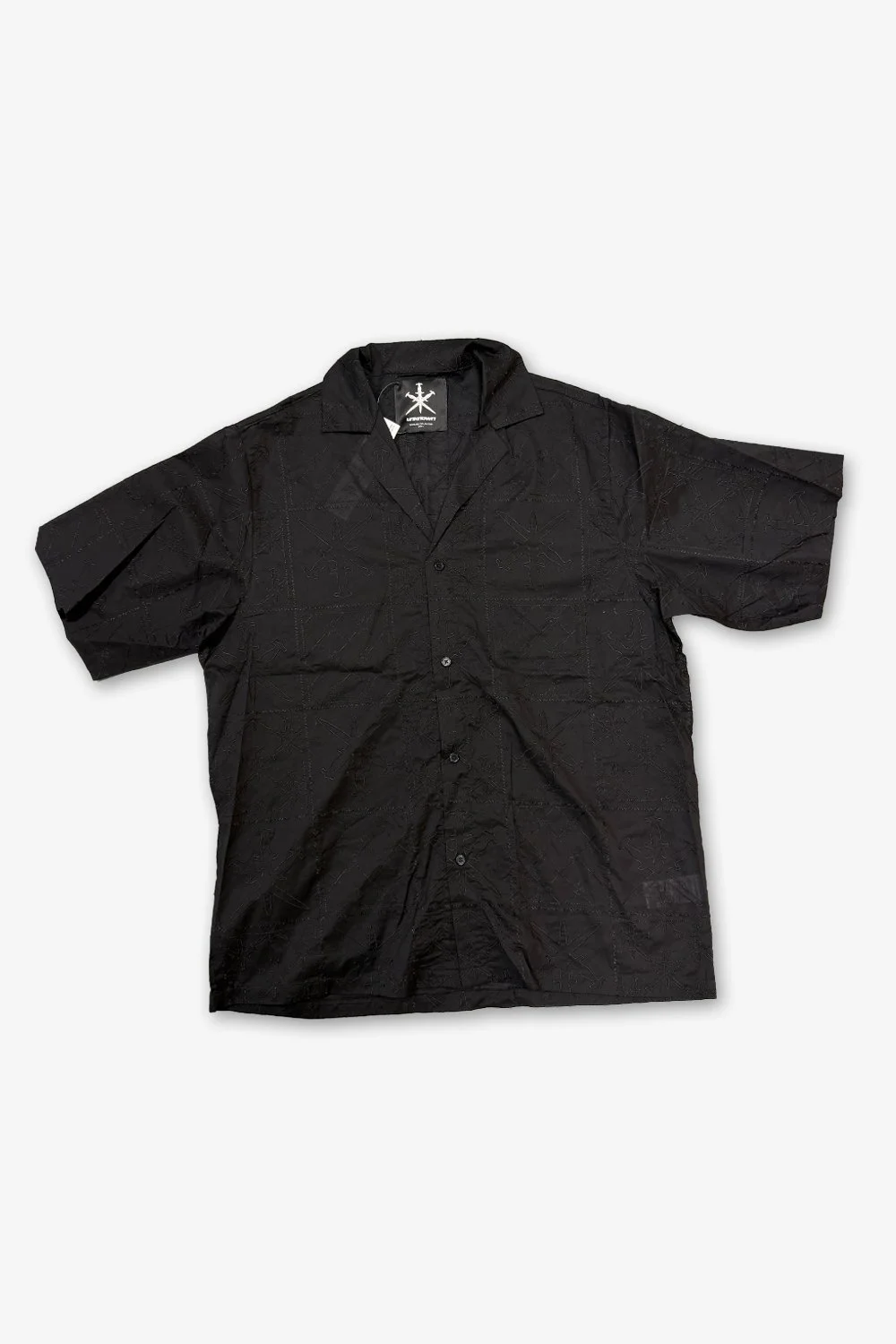 black shirt.jpg