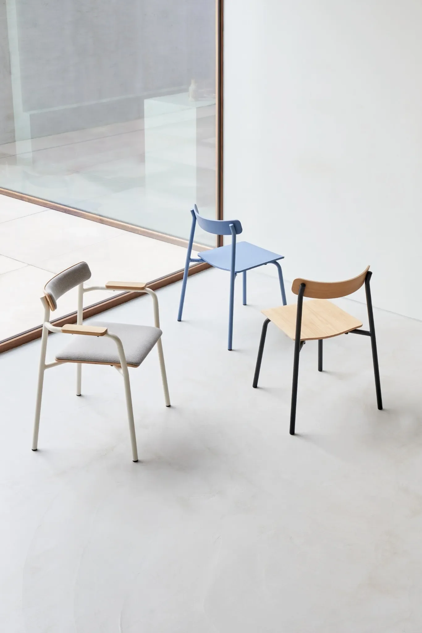 Tiptoe_ETUDE_Chair_collection (3)_web.webp