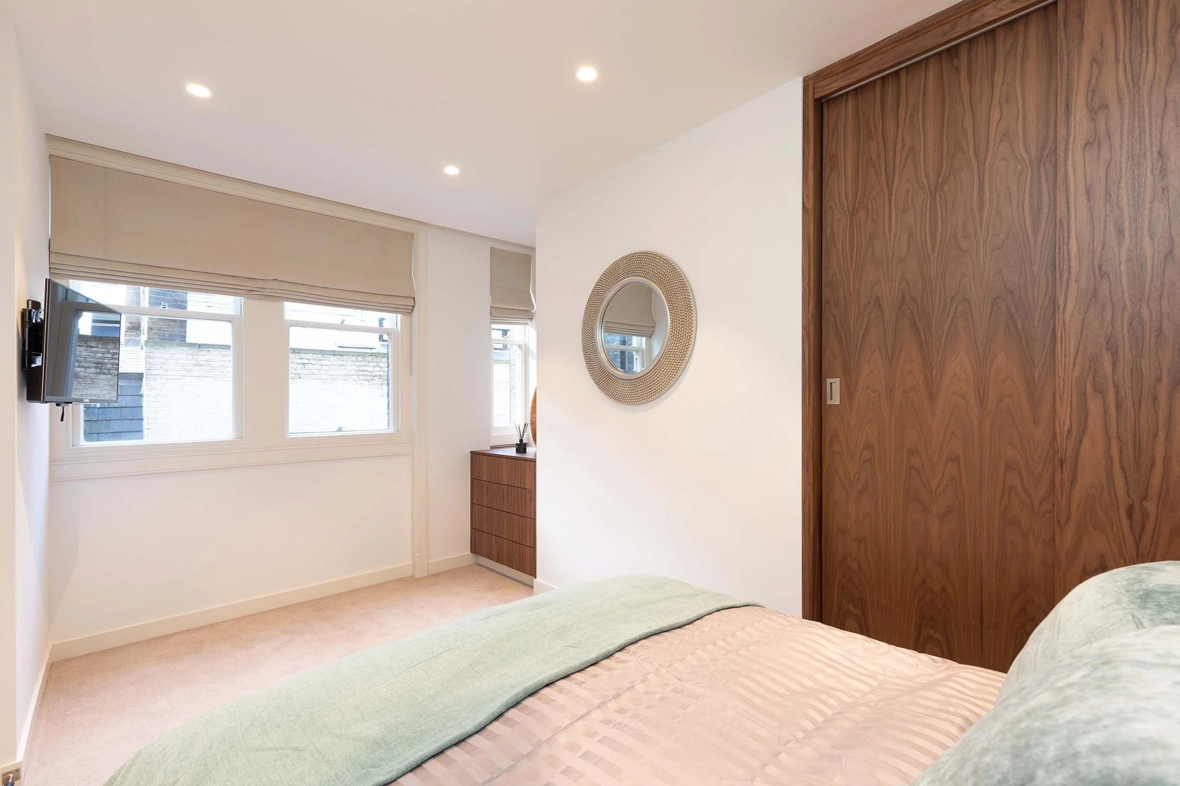 Chiltern Street 43a F5 -bed2.jpg