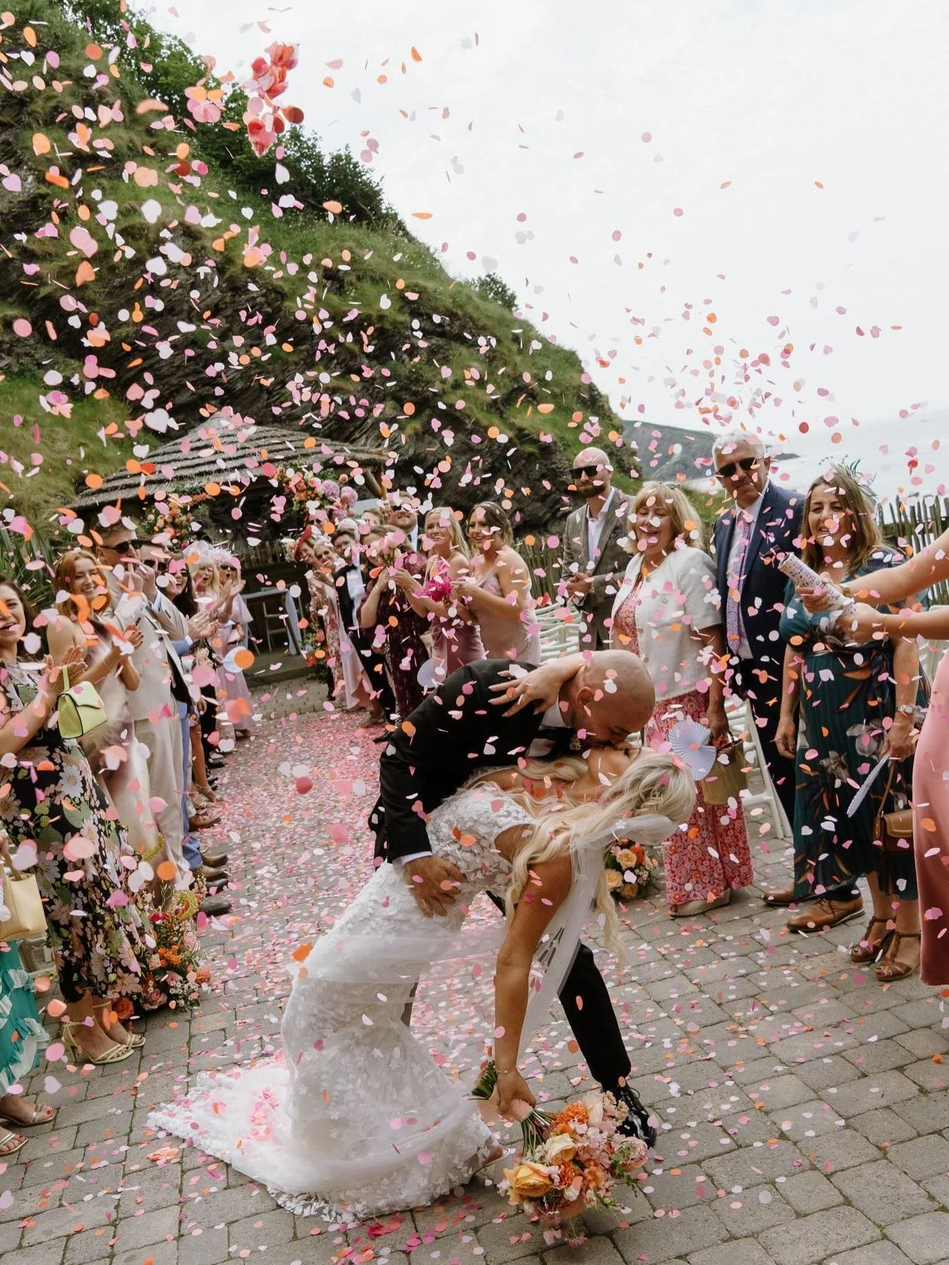 An appreciation post for all the wonderful couples I have had the pleasure to work alongside. 

I woke up yesterday morning to find out I am a winner in the 2026 @hitcheduk wedding awards!

A huge thank you to you all for taking the time to leave a r