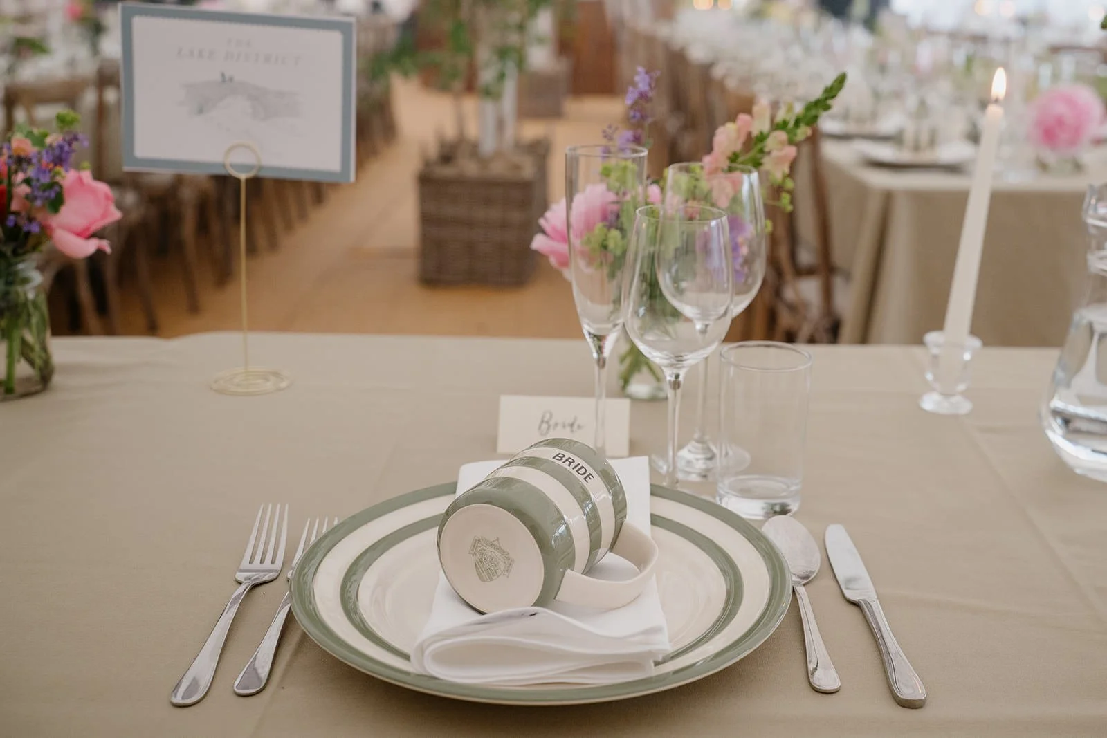 Tide-The-Knot-Hatch-House-Wedding-Marquee-Wedding-On-the-day-Coordination-Wedding-Planning-Rebecca+Sam-Laura Shaw-Photography37.jpg