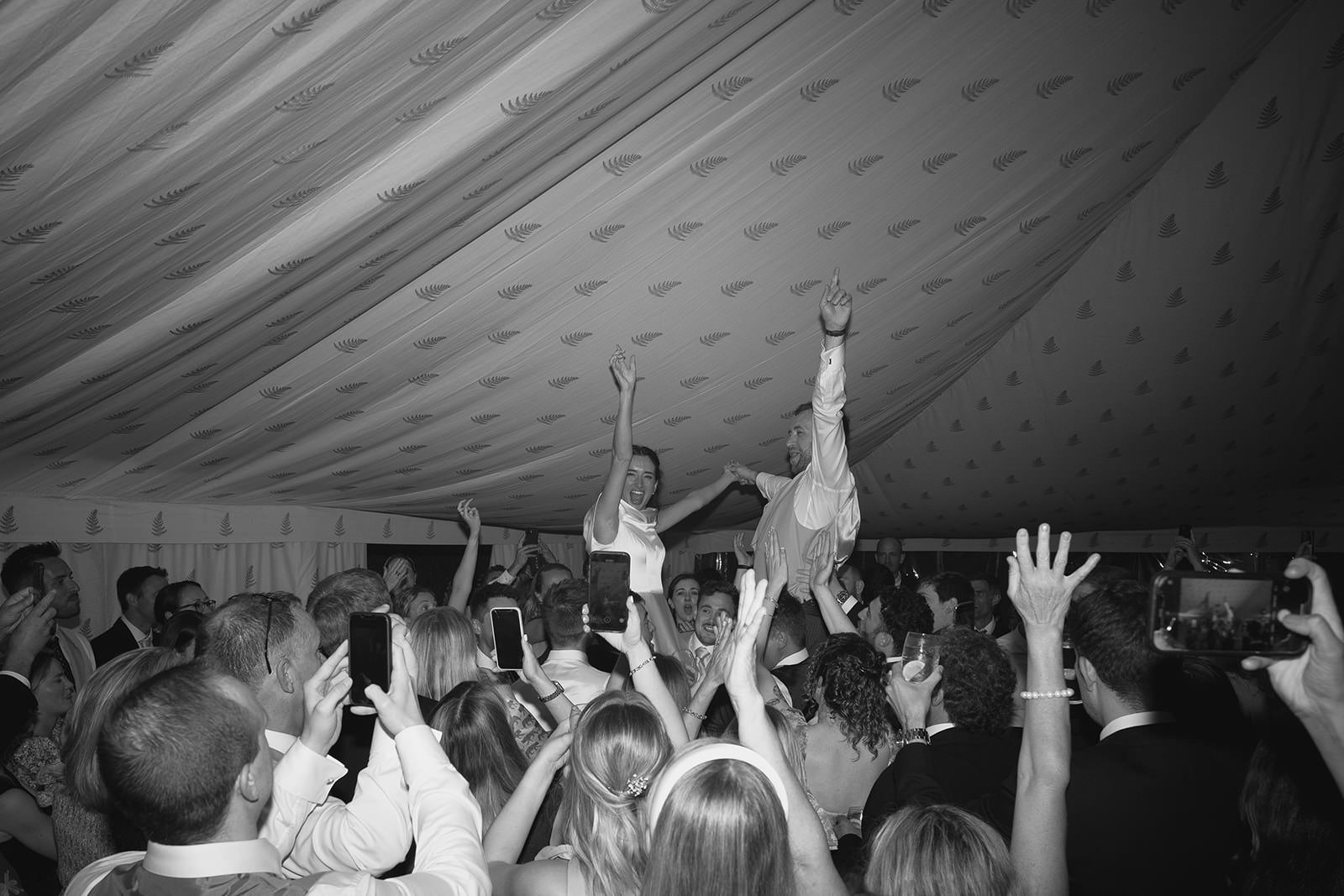 Tide-The-Knot-Hatch-House-Wedding-Marquee-Wedding-On-the-day-Coordination-Wedding-Planning-Rebecca+Sam-Laura Shaw-Photography87.jpg