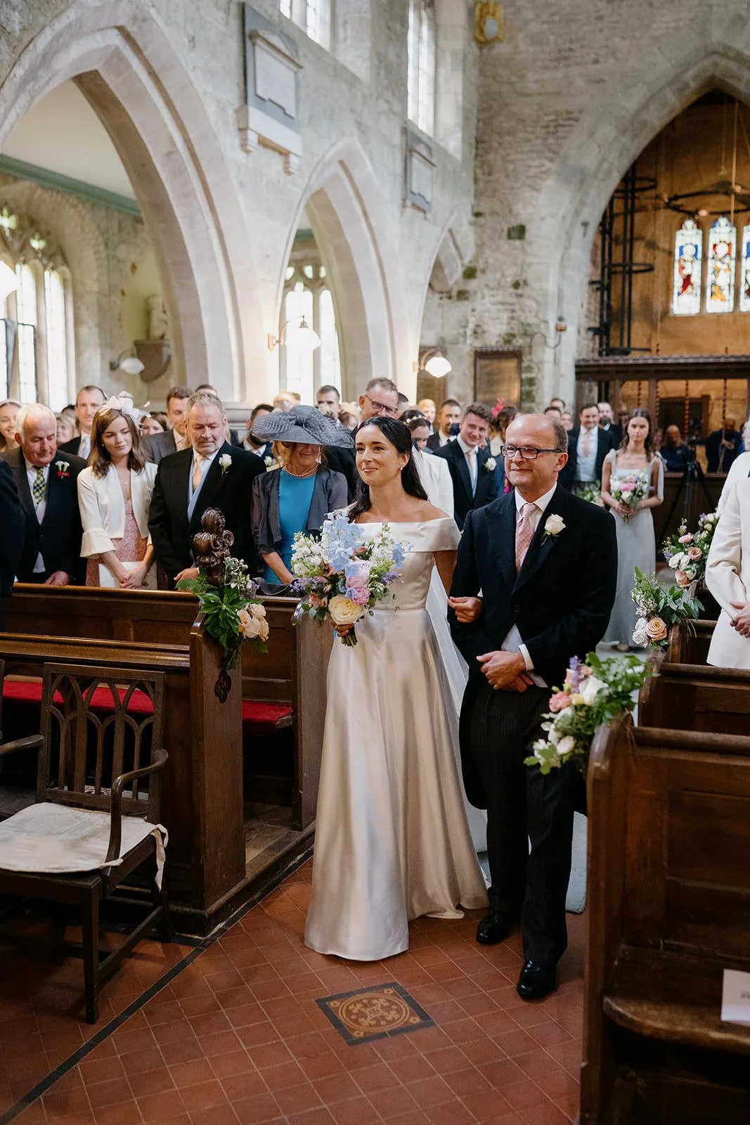 Tide-The-Knot-Hatch-House-Wedding-Marquee-Wedding-On-the-day-Coordination-Wedding-Planning-Rebecca+Sam-Laura Shaw-Photography09.jpg