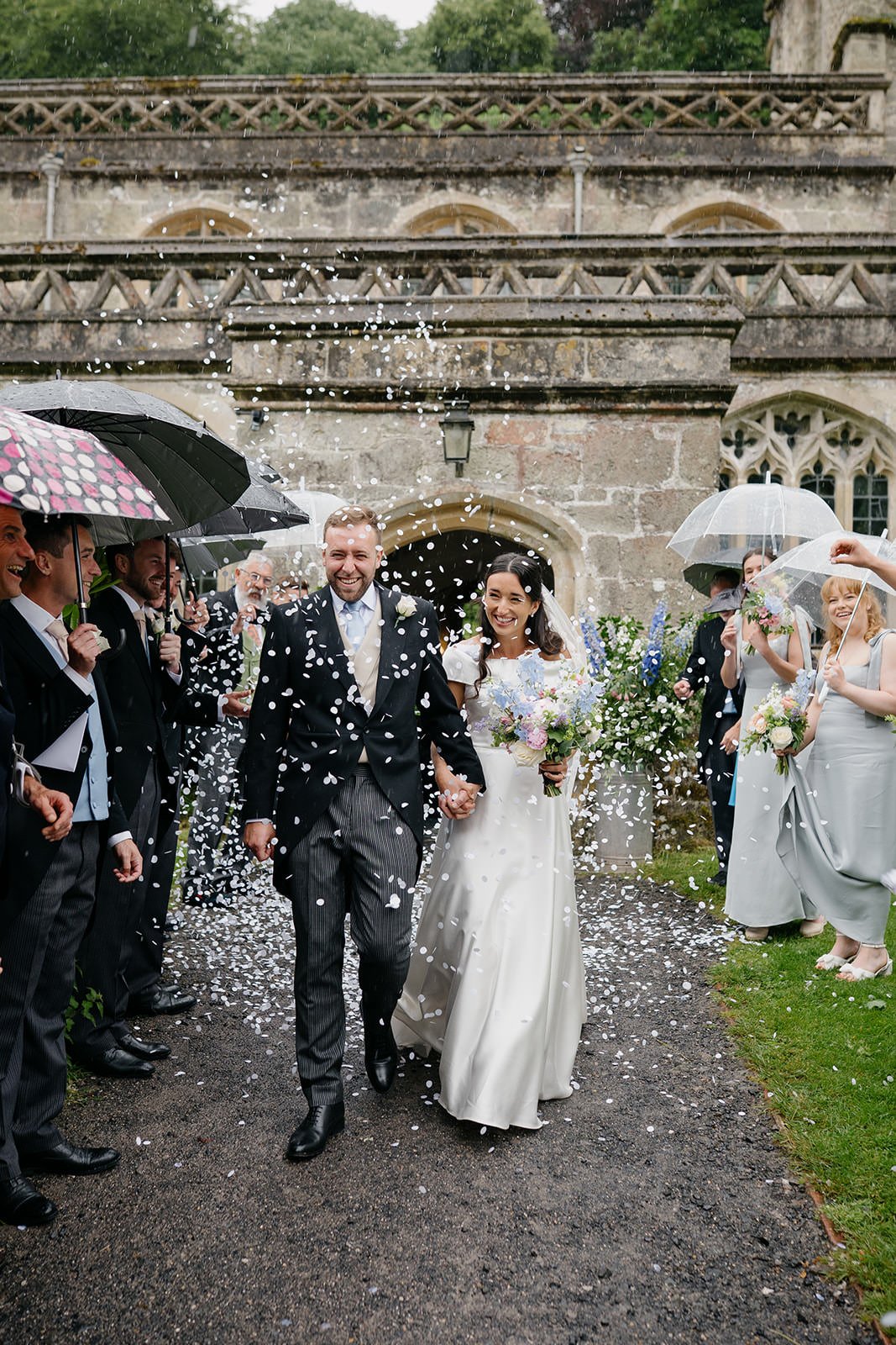 Tide-The-Knot-Hatch-House-Wedding-Marquee-Wedding-On-the-day-Coordination-Wedding-Planning-Rebecca+Sam-Laura Shaw-Photography26.jpg