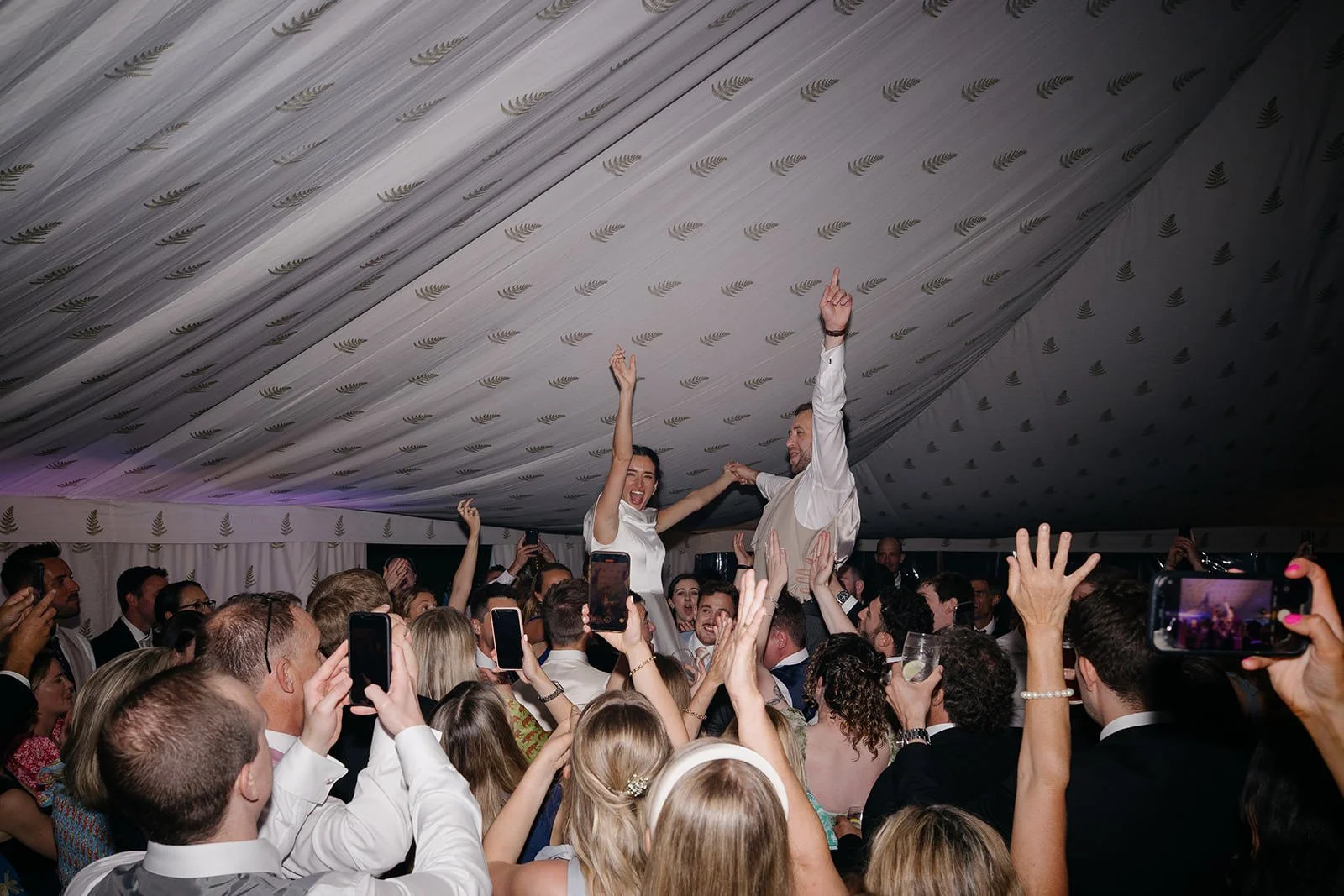 Tide-The-Knot-Hatch-House-Wedding-Marquee-Wedding-On-the-day-Coordination-Wedding-Planning-Rebecca+Sam-Laura Shaw-Photography86.jpg