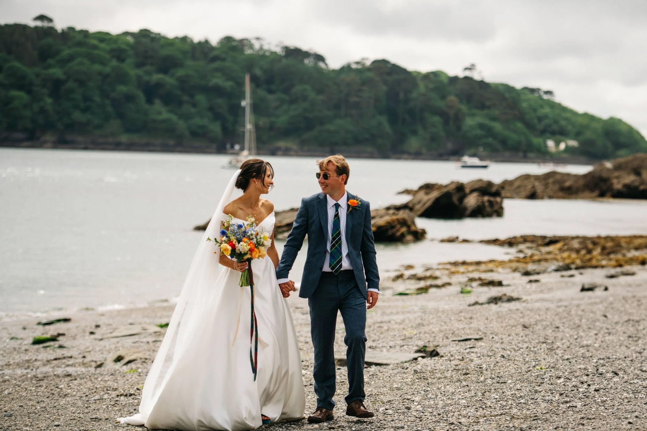 Tide-The-Knot-Wedding-Planning-Marquee-Wedding-On-the-day-Coordination-Wedding-Planning-Grace+George-Mark-Shaw-Photography-27.jpg