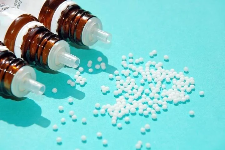 Homöopathie bleibt Teil der Grundversicherung: Antrag auf Umstrittenheitsabklärung abgewiesen