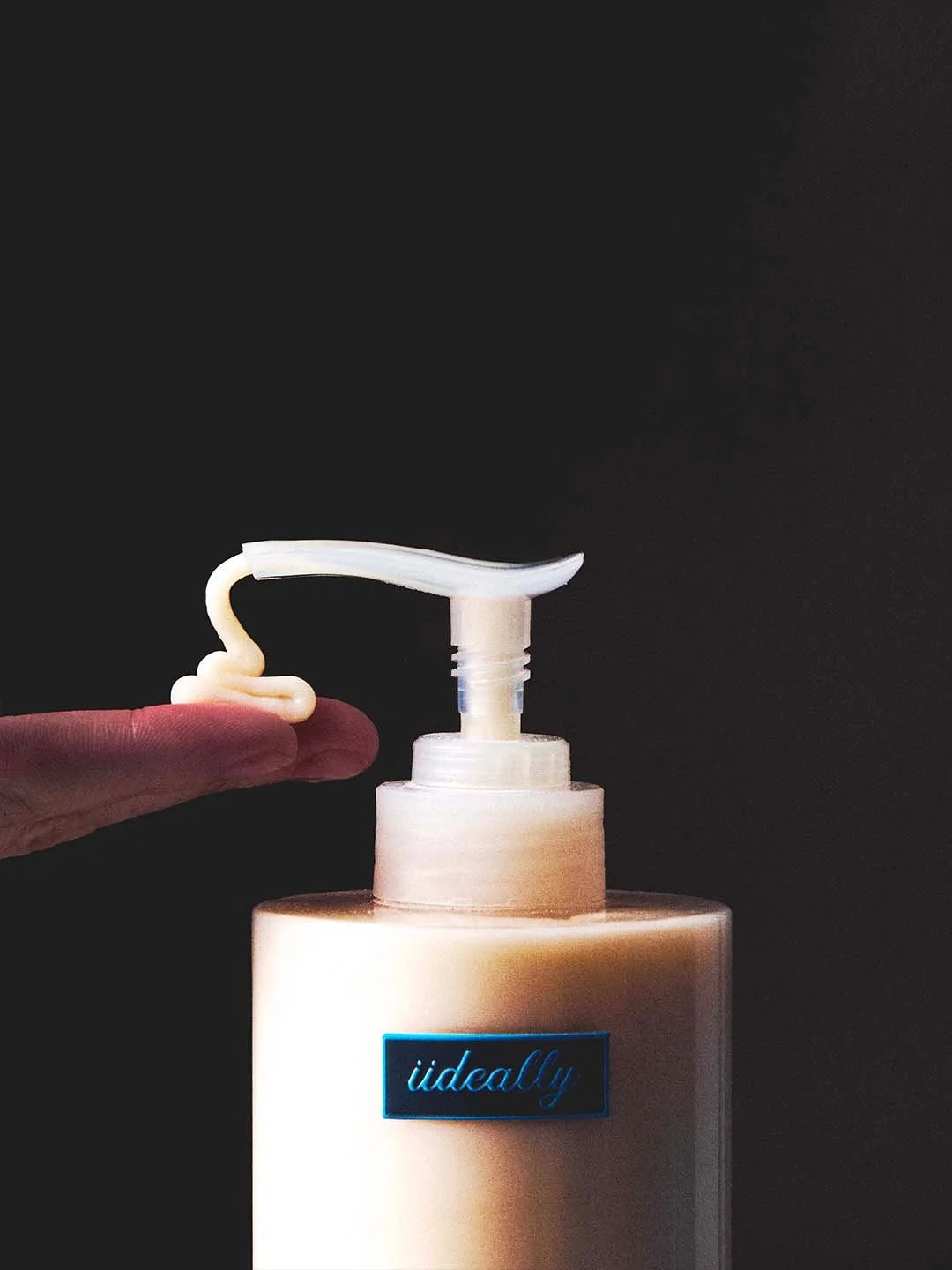 {ii} Web 1080x1440[12].jpg