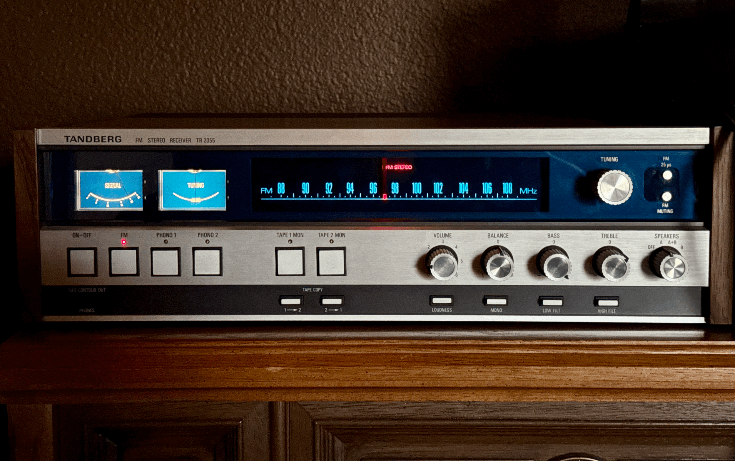 Tandberg Speaker Protection Relay