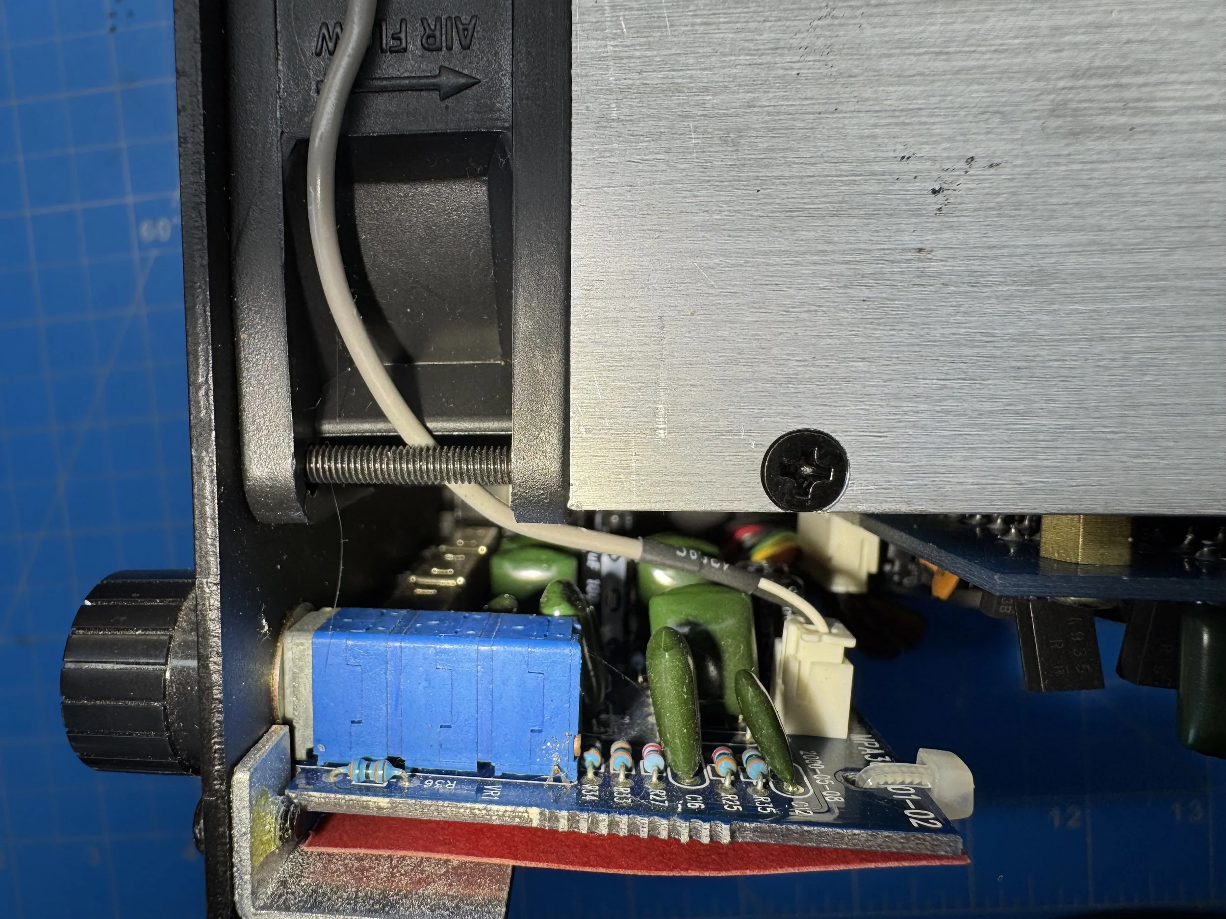Left-channel power amplifier board in the Jamo MPA-101 showing the input board and low pass filter.