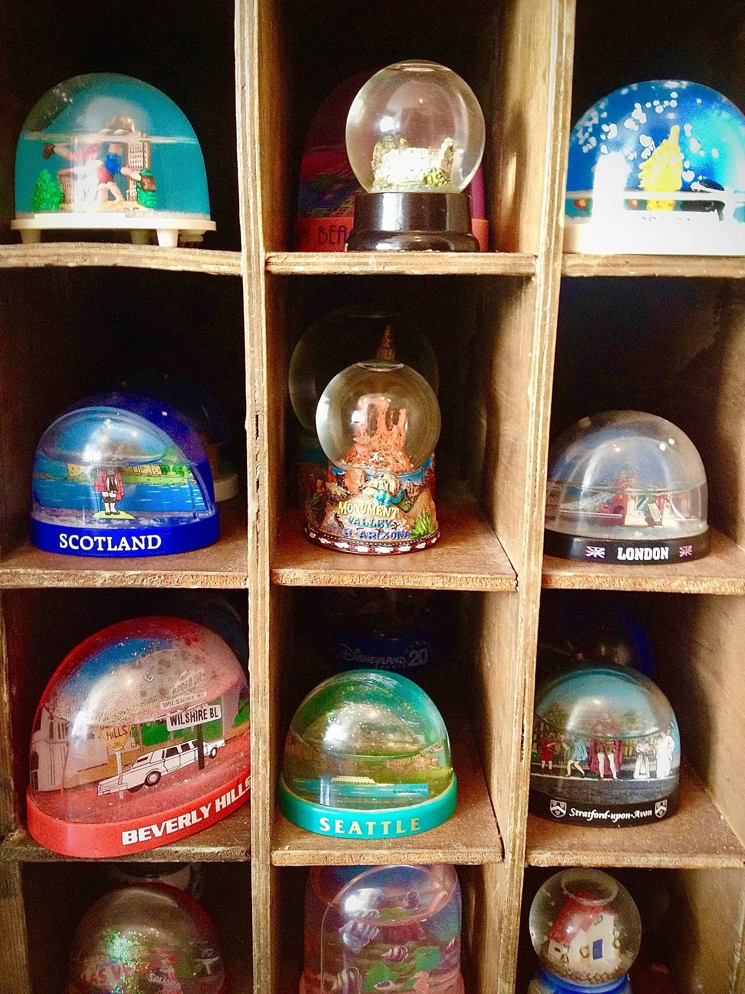 Calm expected globally