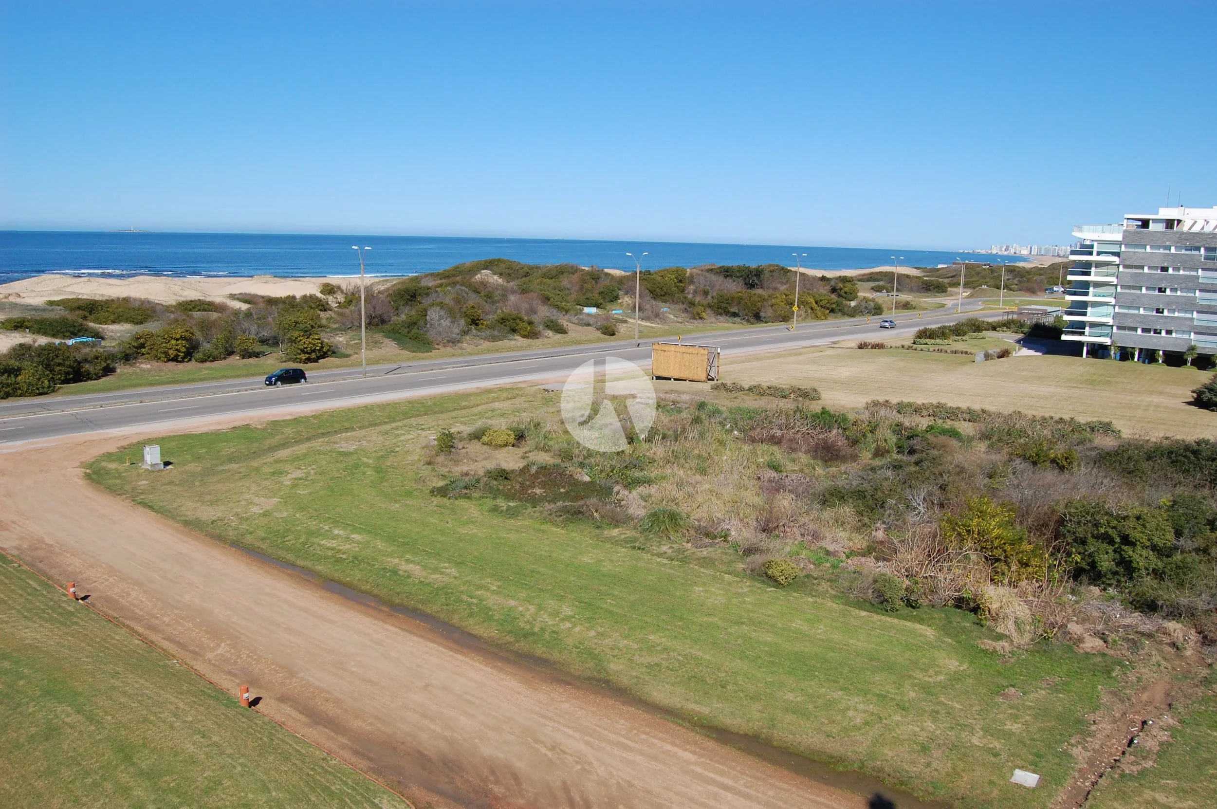 DSC_0010 (2)-watermarked.JPG