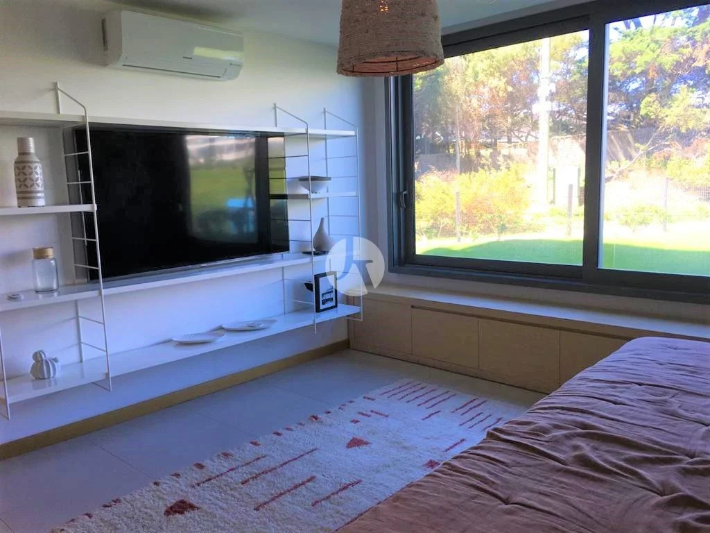 17 Estar.1-watermarked.jpeg