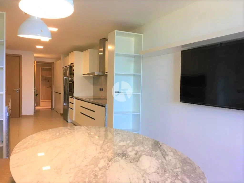 18 Cocina 1-watermarked.jpeg