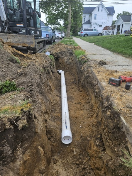 Sewer & water service repair, replace