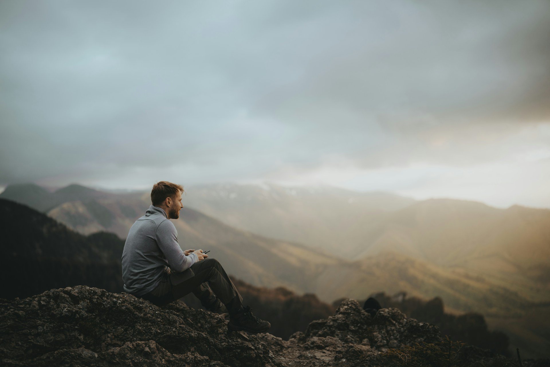 A Paradox of Pictures