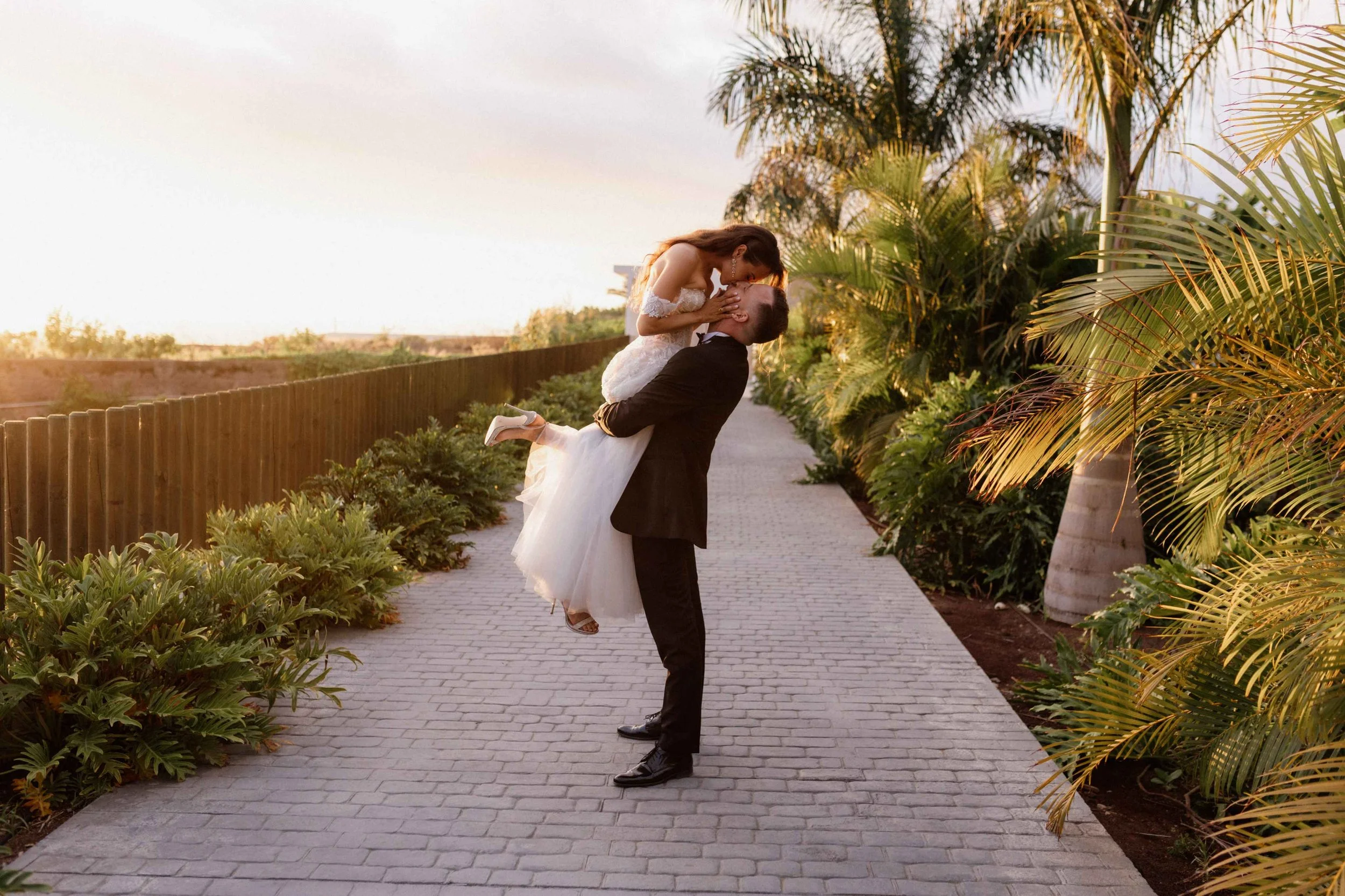 A&S - Licandro Weddings - Tenerife Wedding Planner - Finca Wedding - Tenerife Wedding Photographer - Weddings in Tenerife - Bespoke Wedding in Tenerife-798.jpg