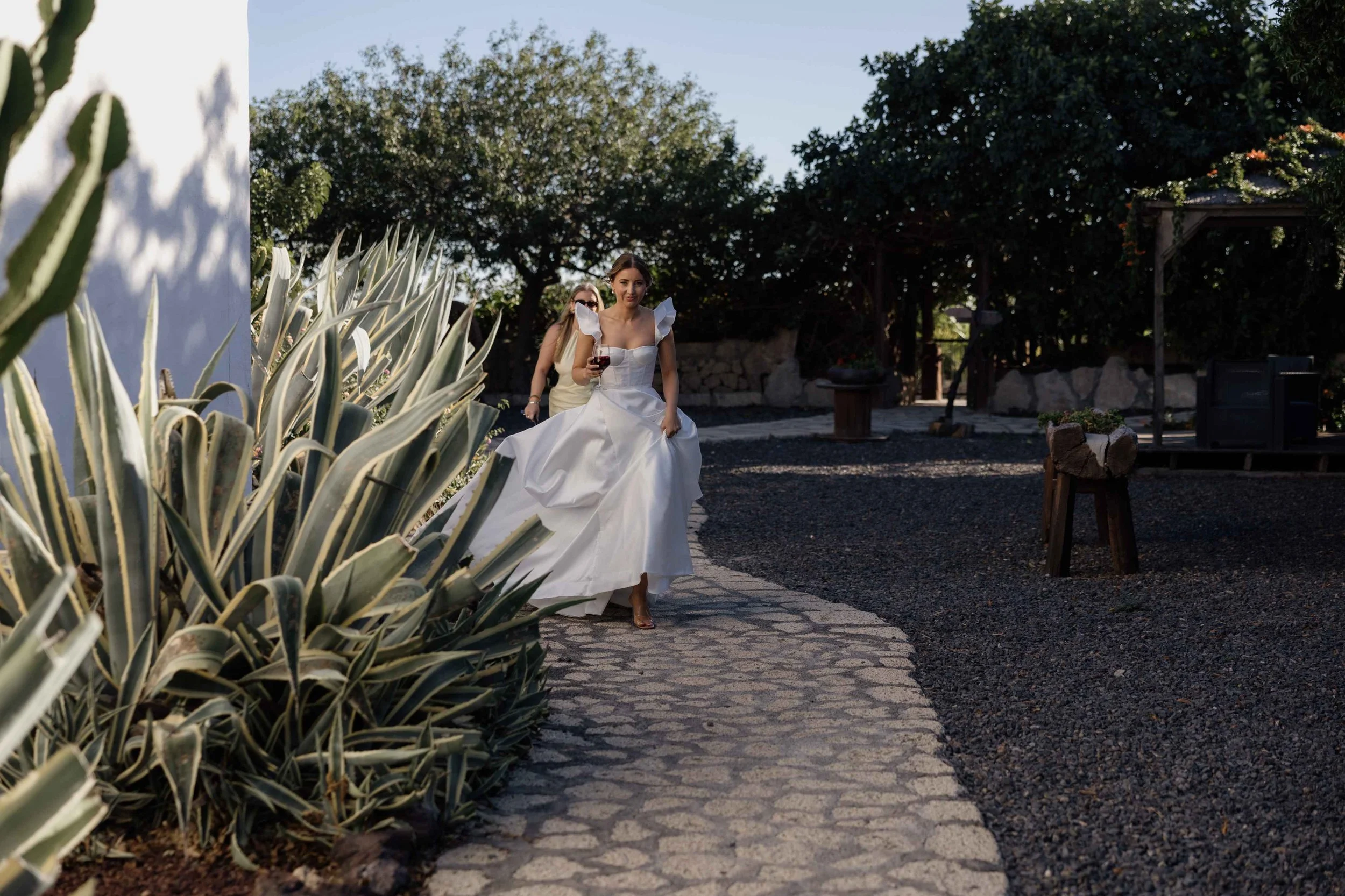 O&C - Boda en Tenerife - Licandro Weddings - Organizador de bodas en Tenerife - Boda en finca - Fotógrafo de bodas en Tenerife - Bodas en Tenerife - Boda personalizada en Tenerife-391.jpg